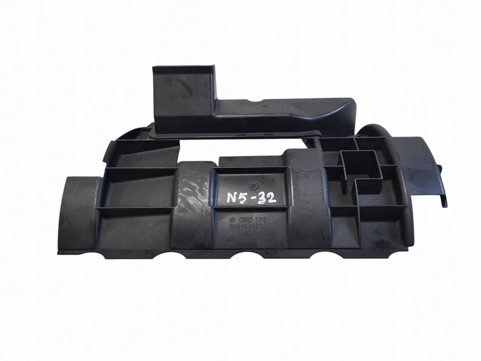 Culasse VW 06B103623L 1.6L 2006 image 2
