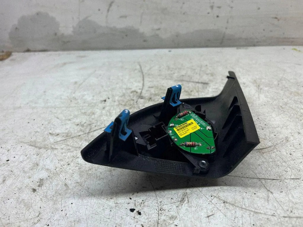 Haut-parleur Volvo S80 I 30797873 image 3
