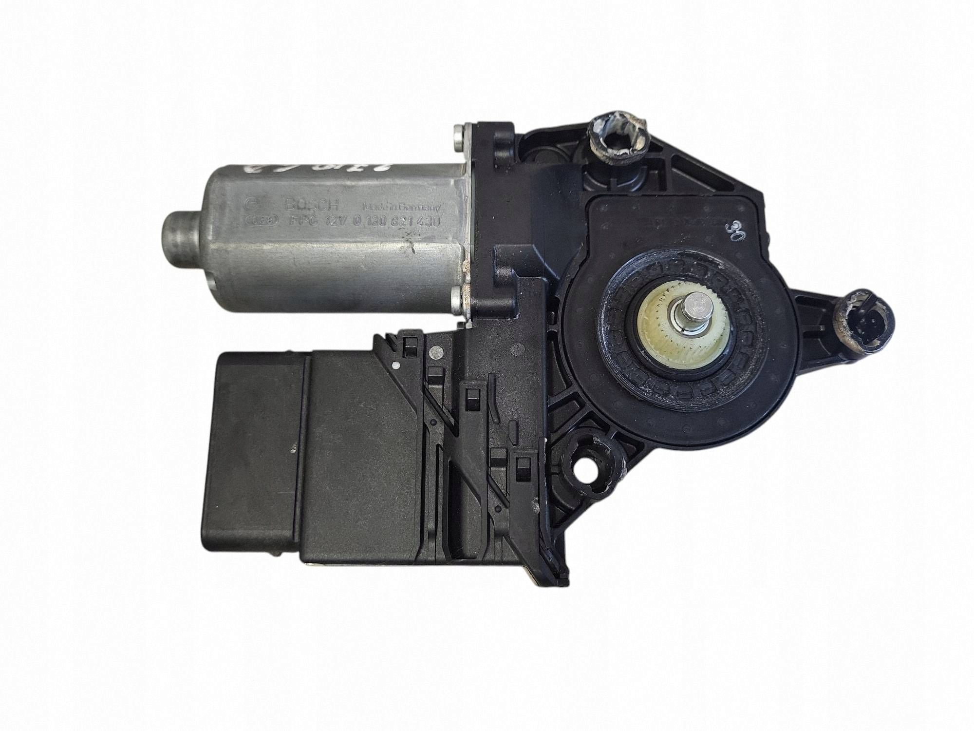 VW Golf V/VI Moteur Module Vitre Arrière Droite 5M0839402D image 2