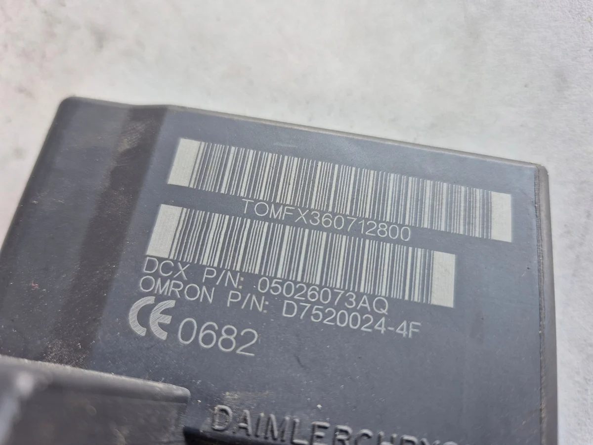 Dodge Nitro Module Clé Contact 05026073AQ image 3
