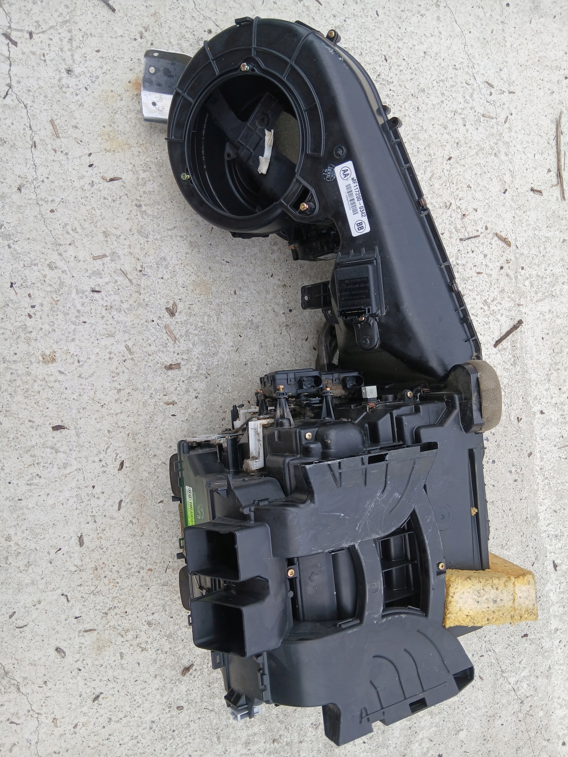 Audi 4B1820005E Used Part