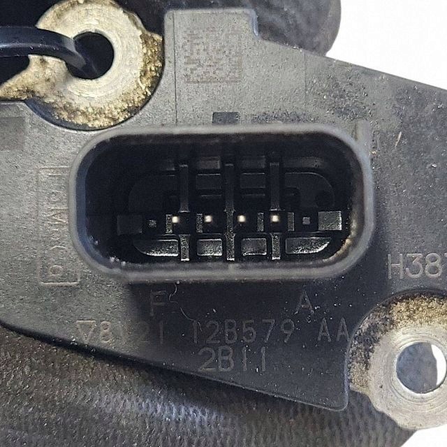 Debimetro Ford Fiesta 8V21128579AA Usado image 3