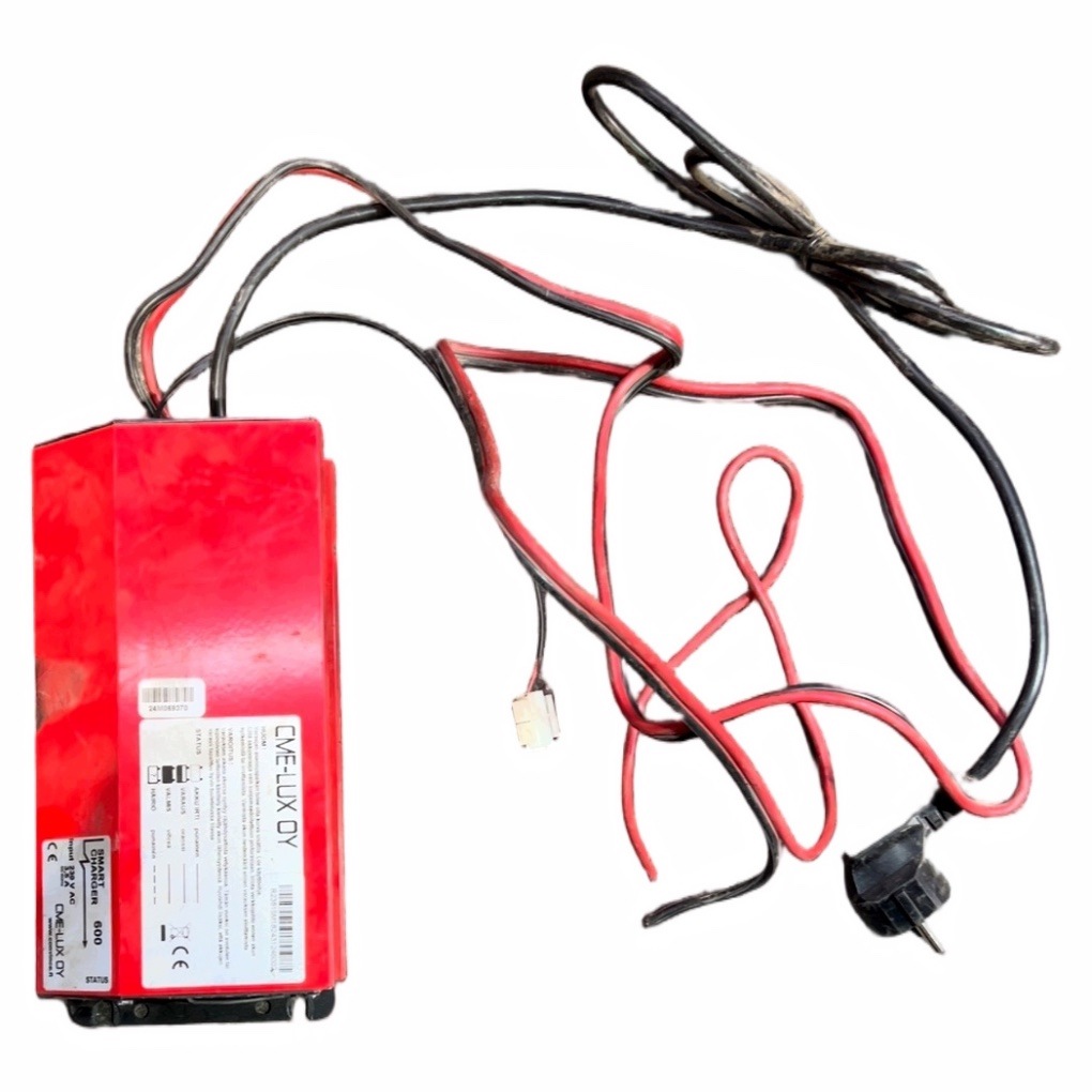 Chargeur SMARTCHARGER600 LINKKER d'occasion image 10