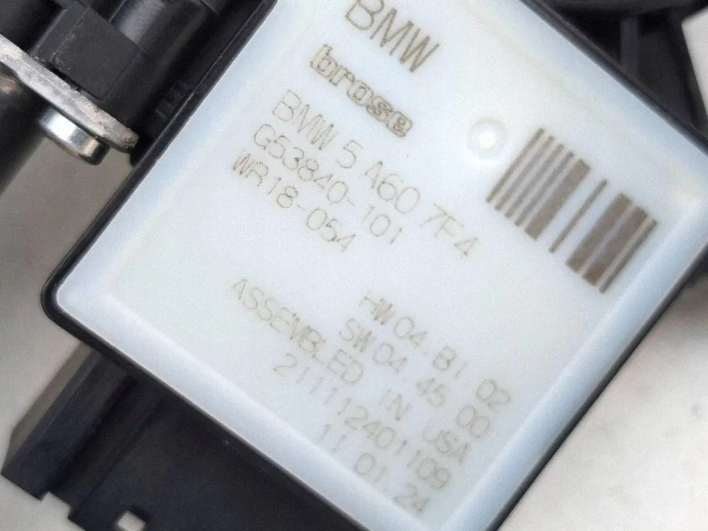 Motor elevalunas trasero derecho BMW 3 G20 5A607F4 image 6