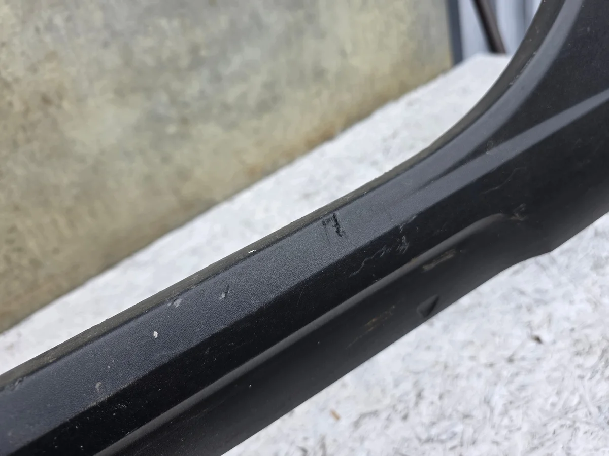 Seat Arona kynnyslistan suojus vasen 6F9853851