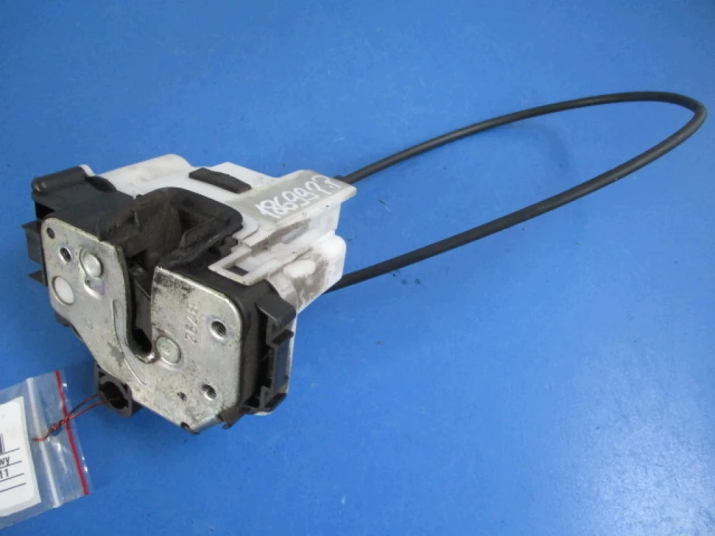 Fiat Panda Oikea Etusumu Ovi Lukko 4 Pin
