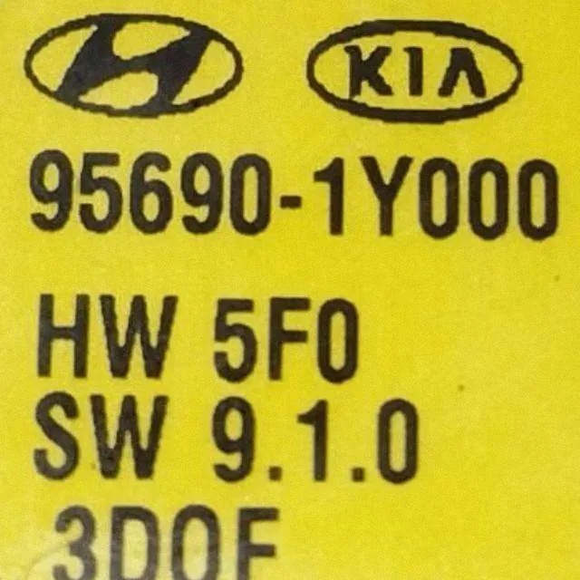 Sensor ESP Kia Ceed 2012 Usado 956901Y000U1 image 9