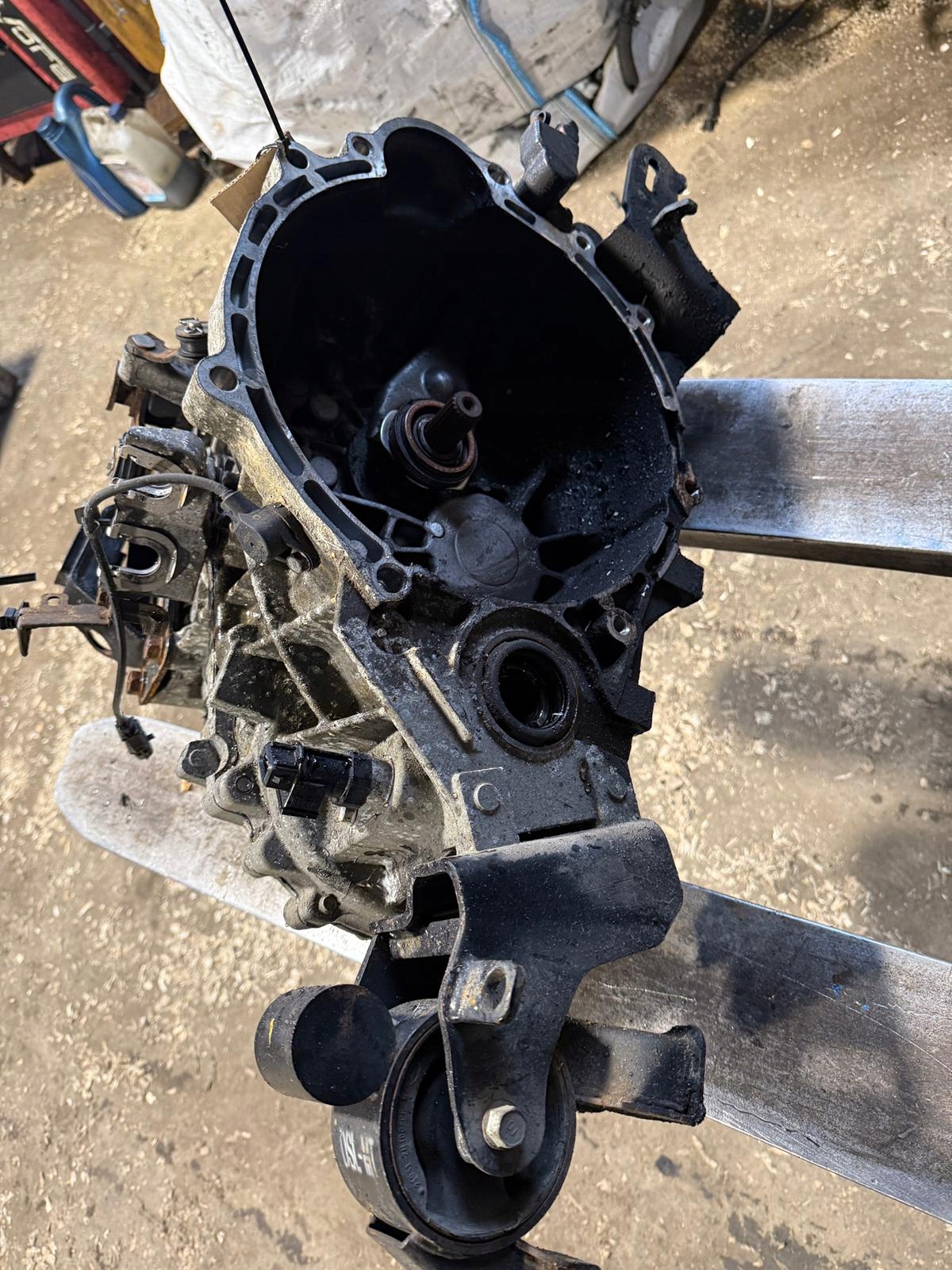 Getriebe KIA CEED VENGA WBJ6C gebraucht image 3