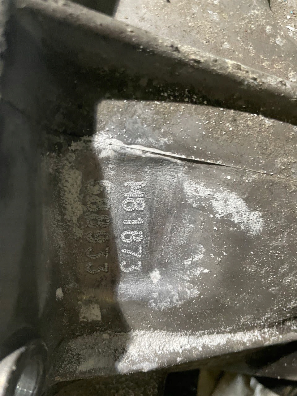 Hyundai OE M81873 Getriebe (gebraucht) image 2