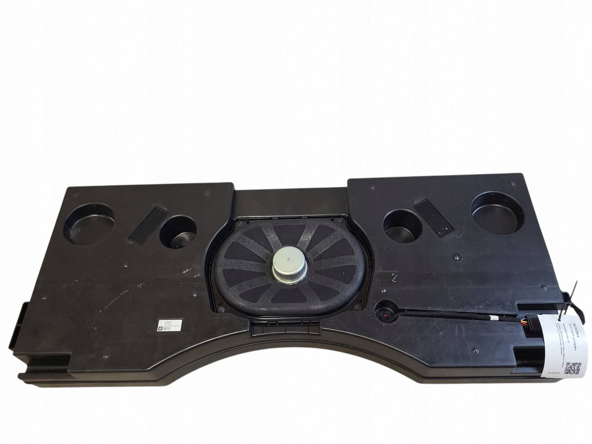 Opel Insignia A Subwoofer 2757000301 Käytetty image 2