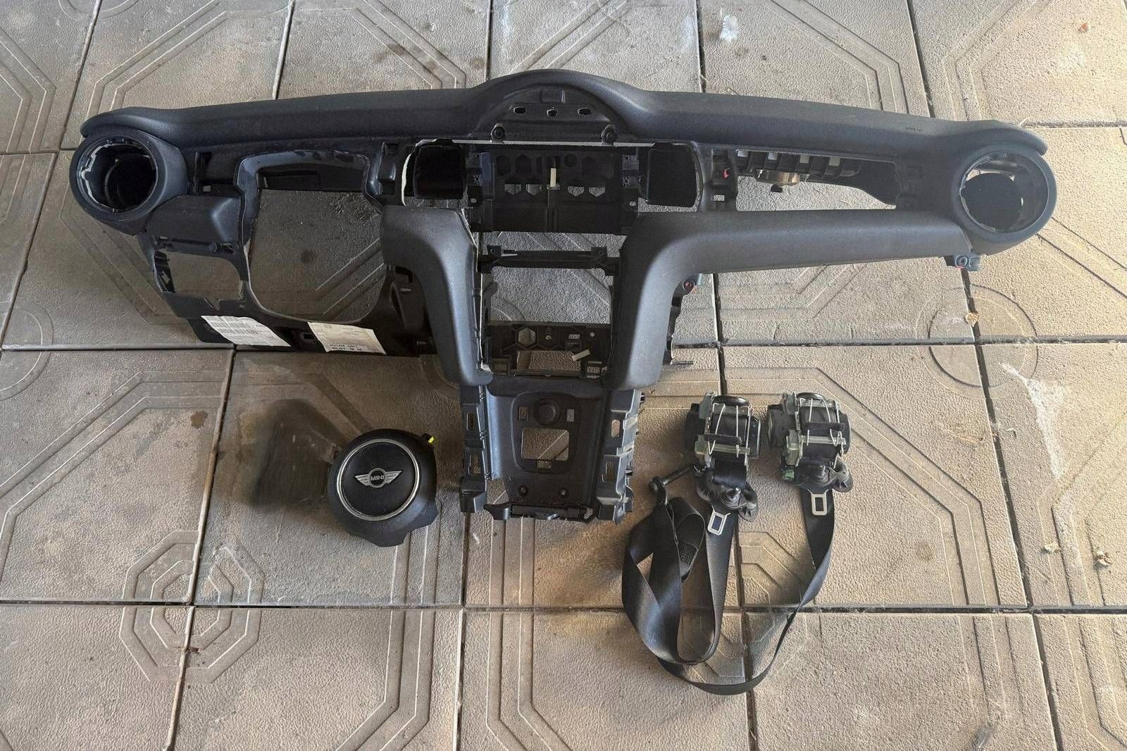 Mini F56 F55 Instrumentpanel Original OEM 9657379F image 2