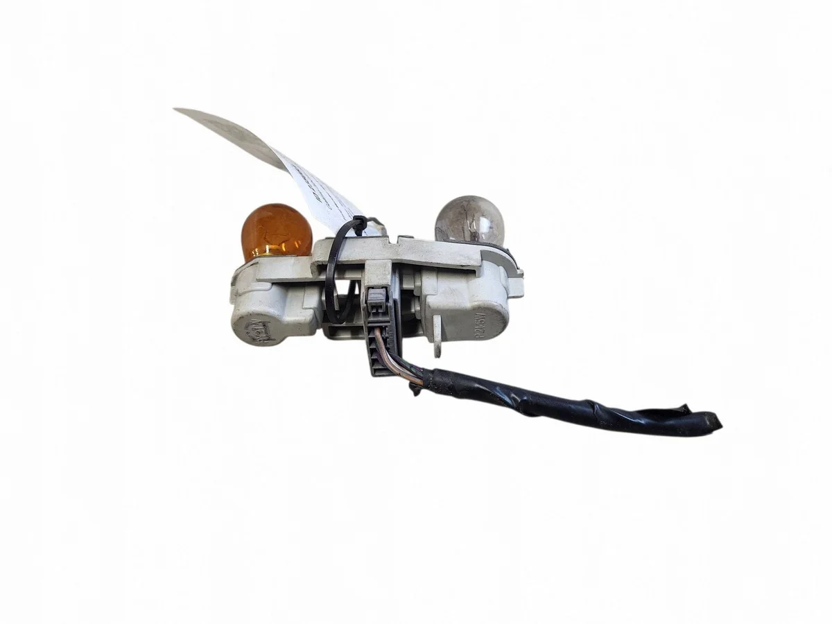 Faro trasero derecho Ford Mondeo MK IV usado image 3