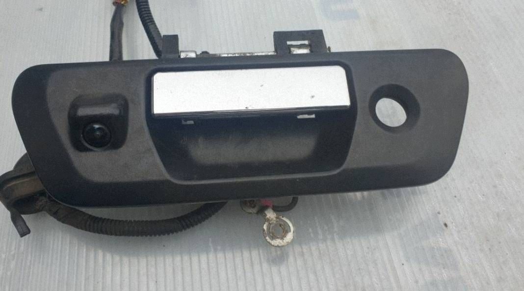 Nissan Navara D23 NP300 Tailgate Handle Camera