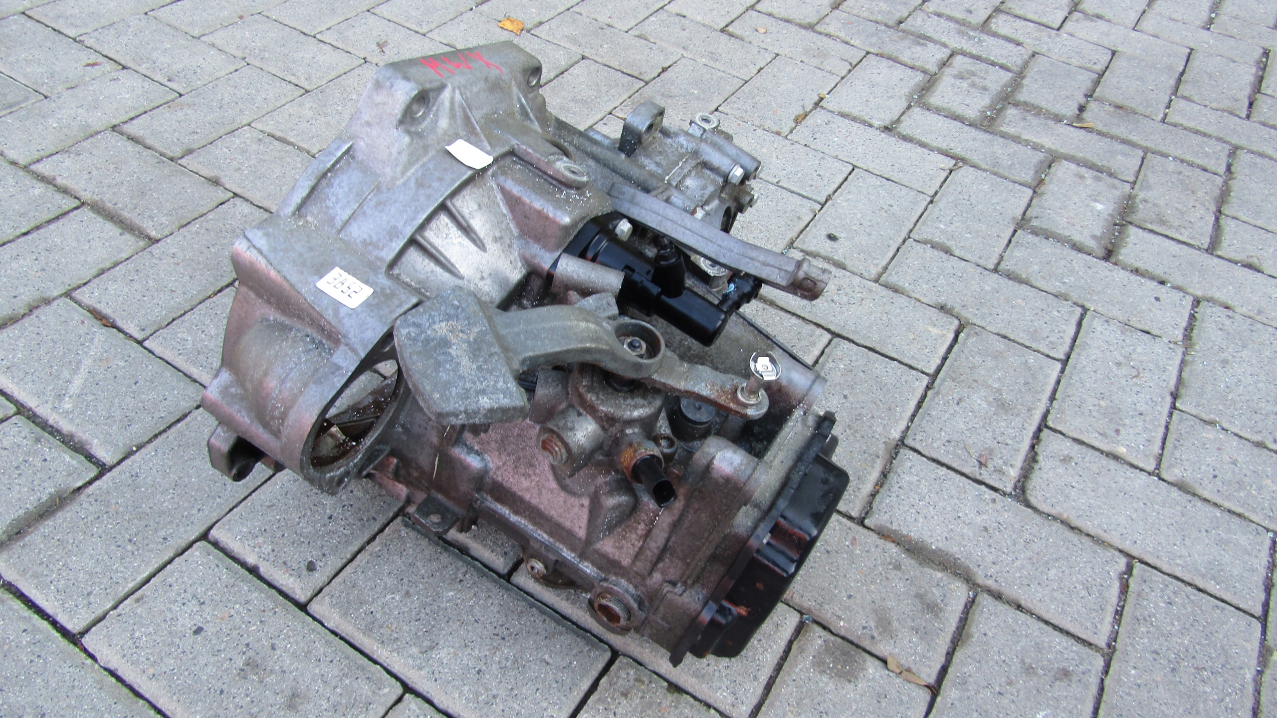 VW Skoda Seat Audi 1.6 TDI - vaihteisto MWX
