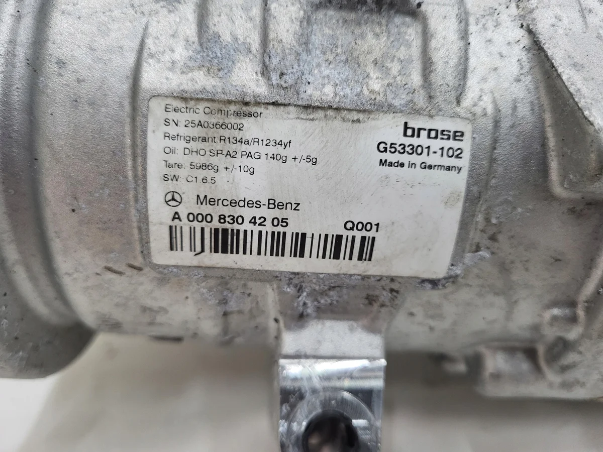 Mercedes C W206 AC Compressor A0008304205