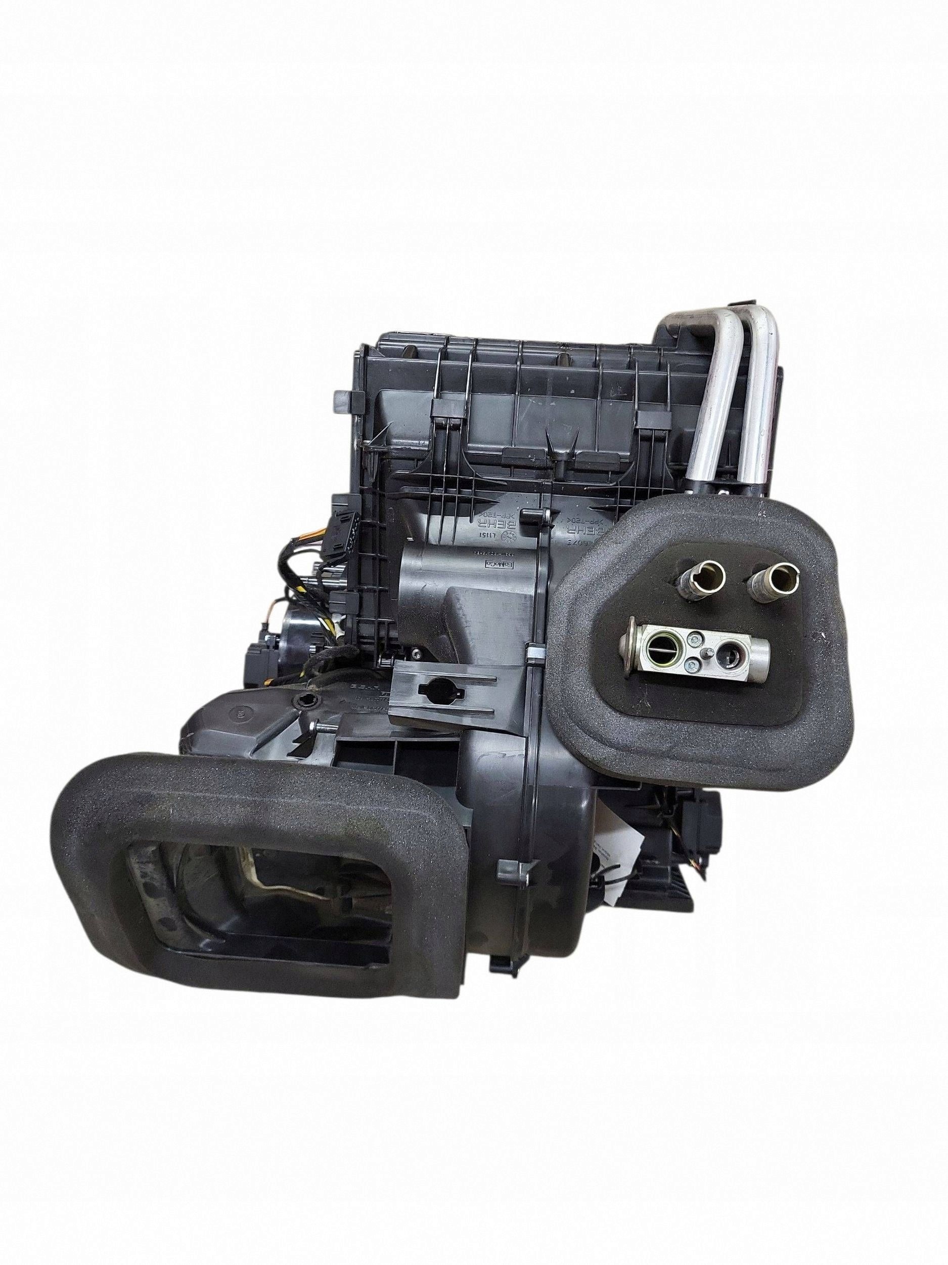 Volvo V60 P31390889 lämmitin 2.0L diesel image 3