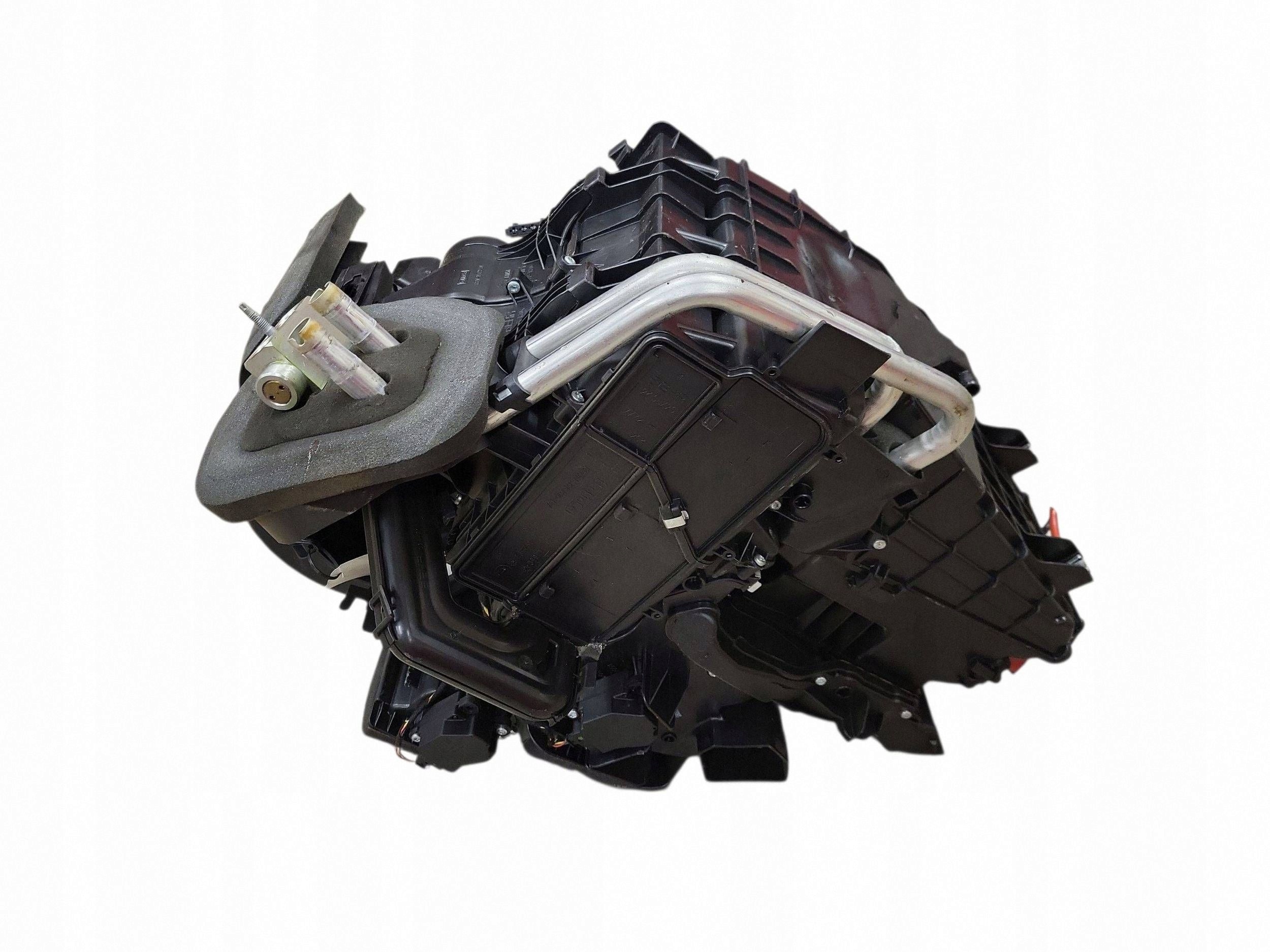 Volvo V60 P31390889 lämmitin 2.0L diesel image 4