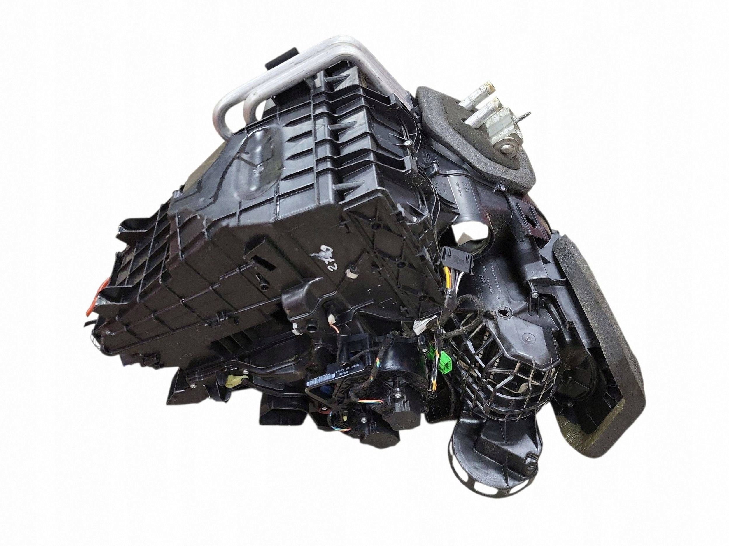 Volvo V60 P31390889 lämmitin 2.0L diesel image 5