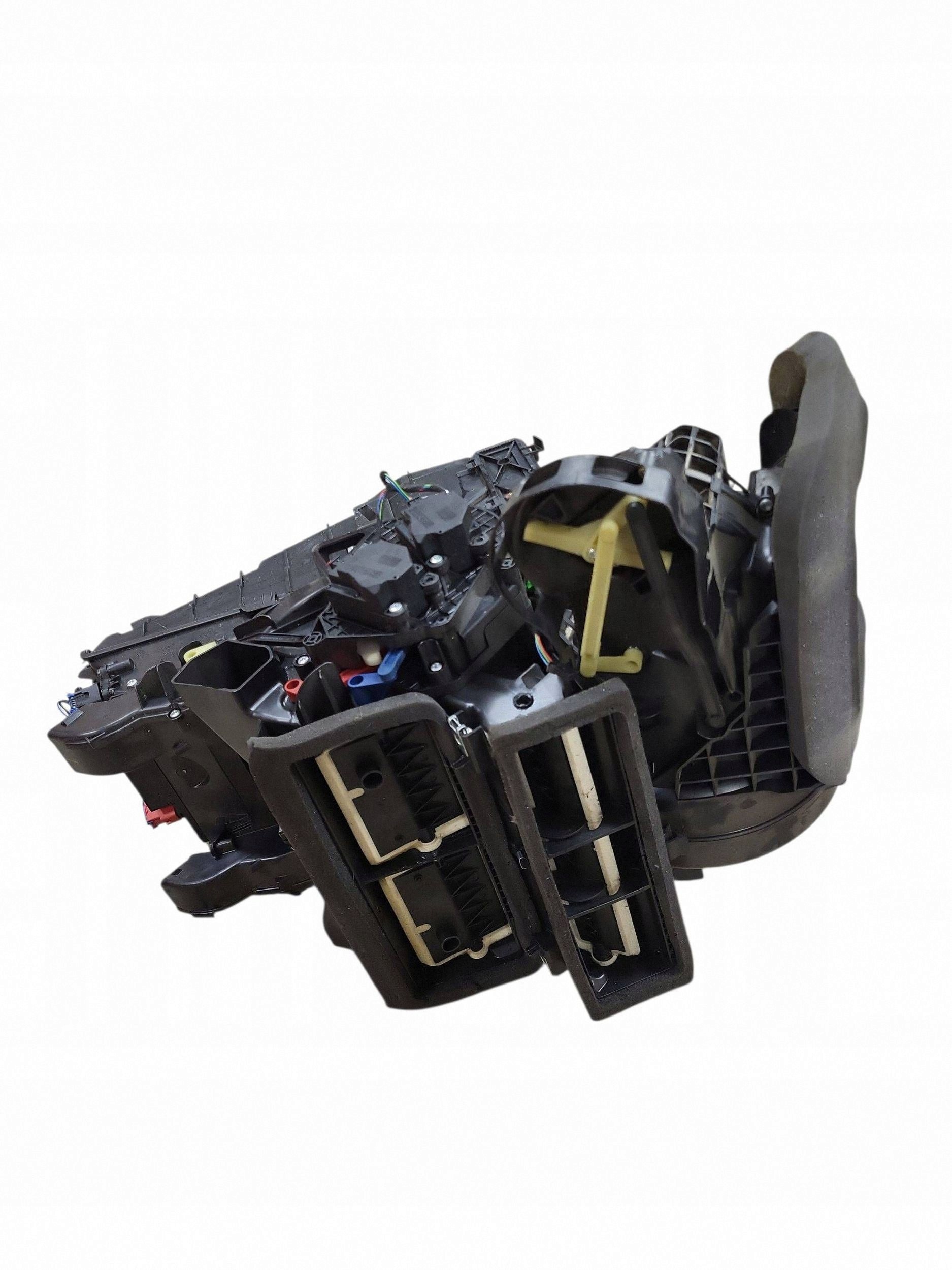 Volvo V60 P31390889 lämmitin 2.0L diesel image 6