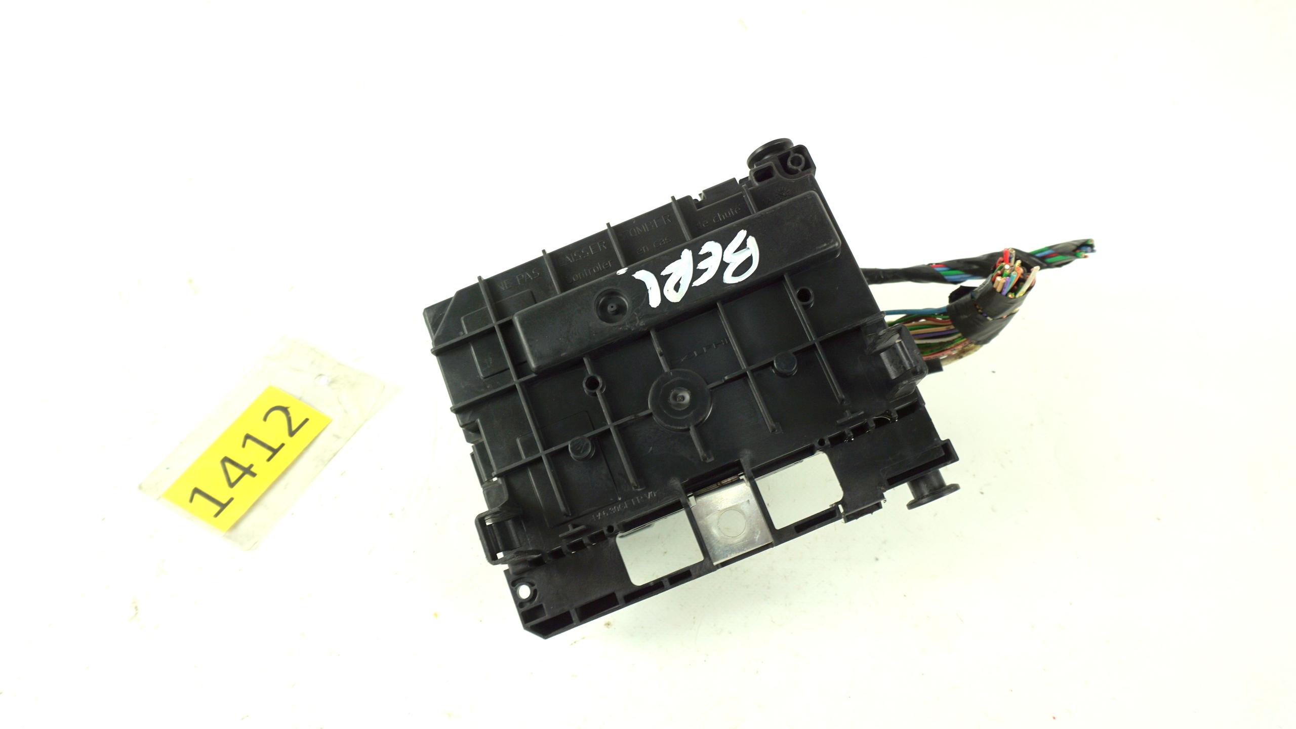 Boîtier module BSM R05-00 Peugeot 308 image 3