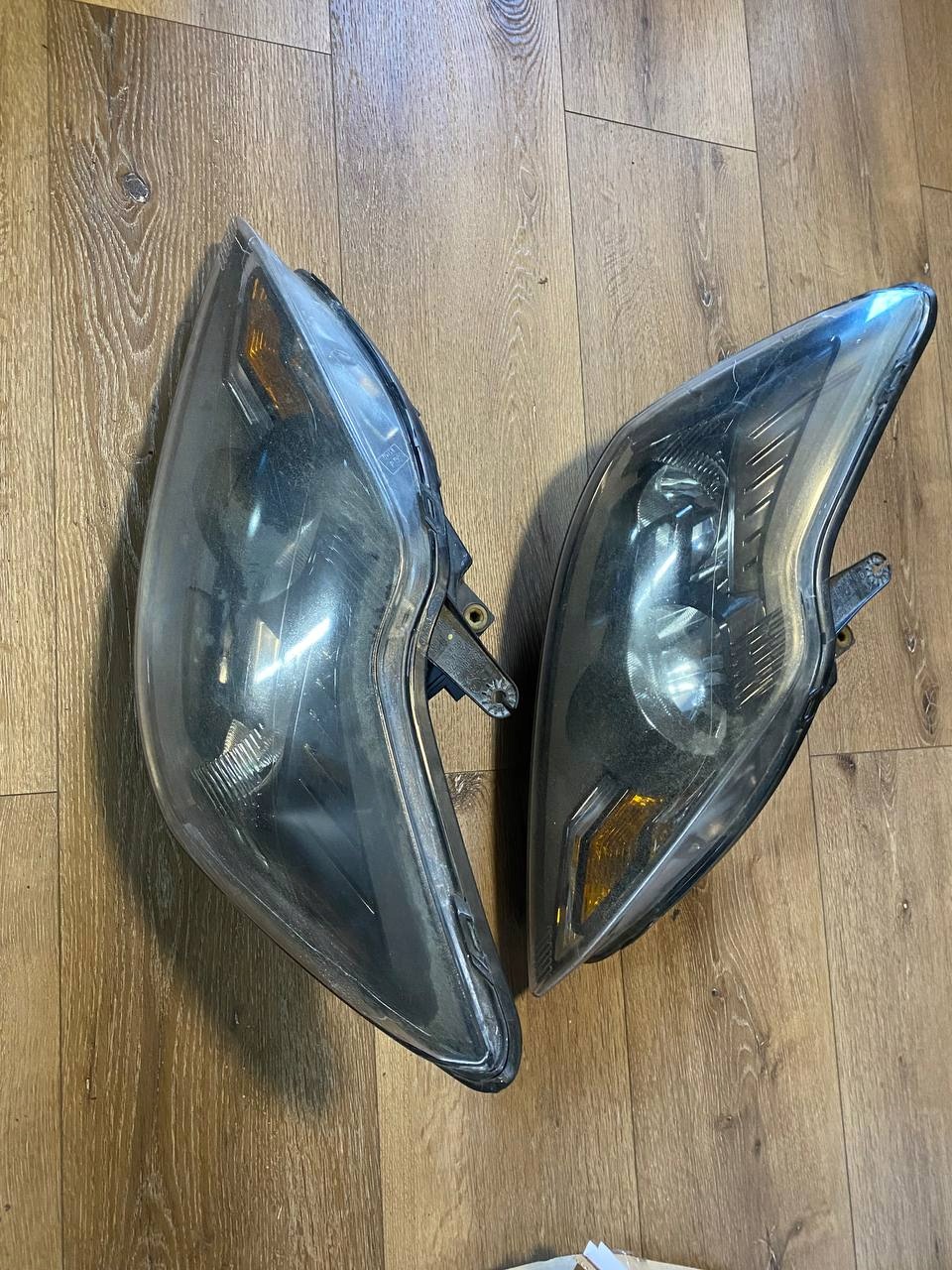 Farol Ford Focus 2 mk2 II Lift Esquerdo Usado image 2