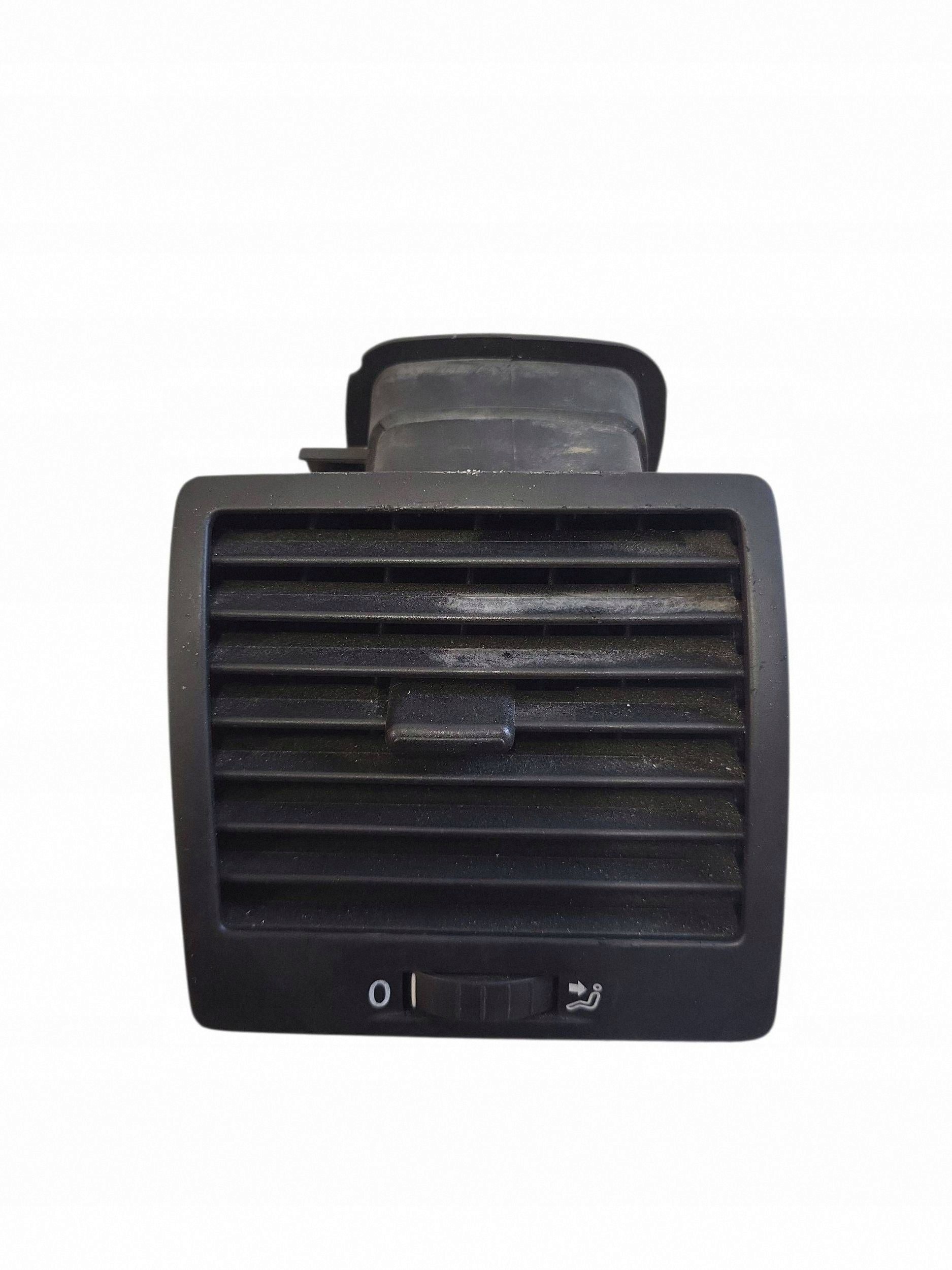 Grille de ventilation Volkswagen Multivan T5 7H5819203A image 2