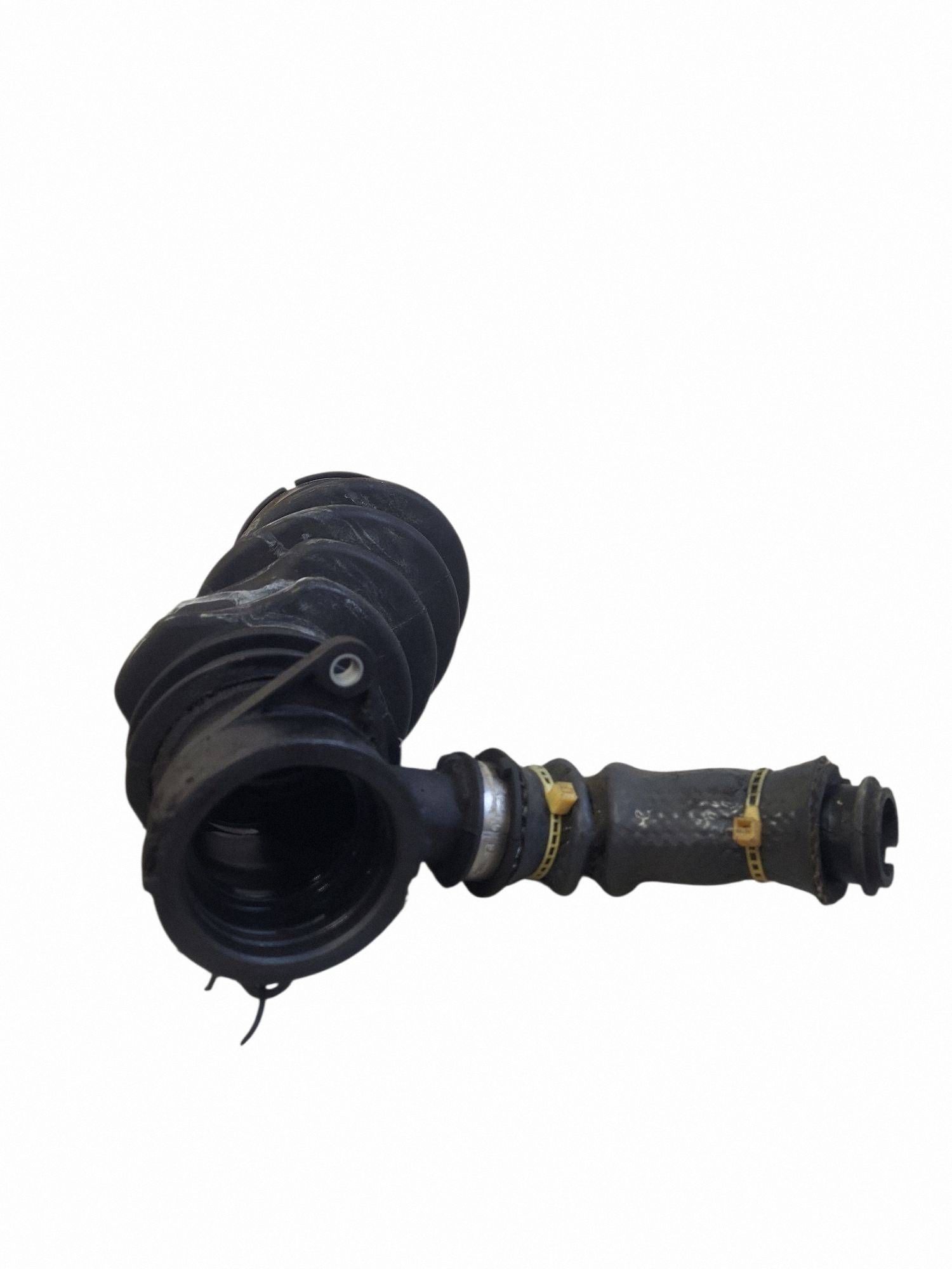 2013 Volvo V40 Turbo Intake Pipe AV616C784AE image 2