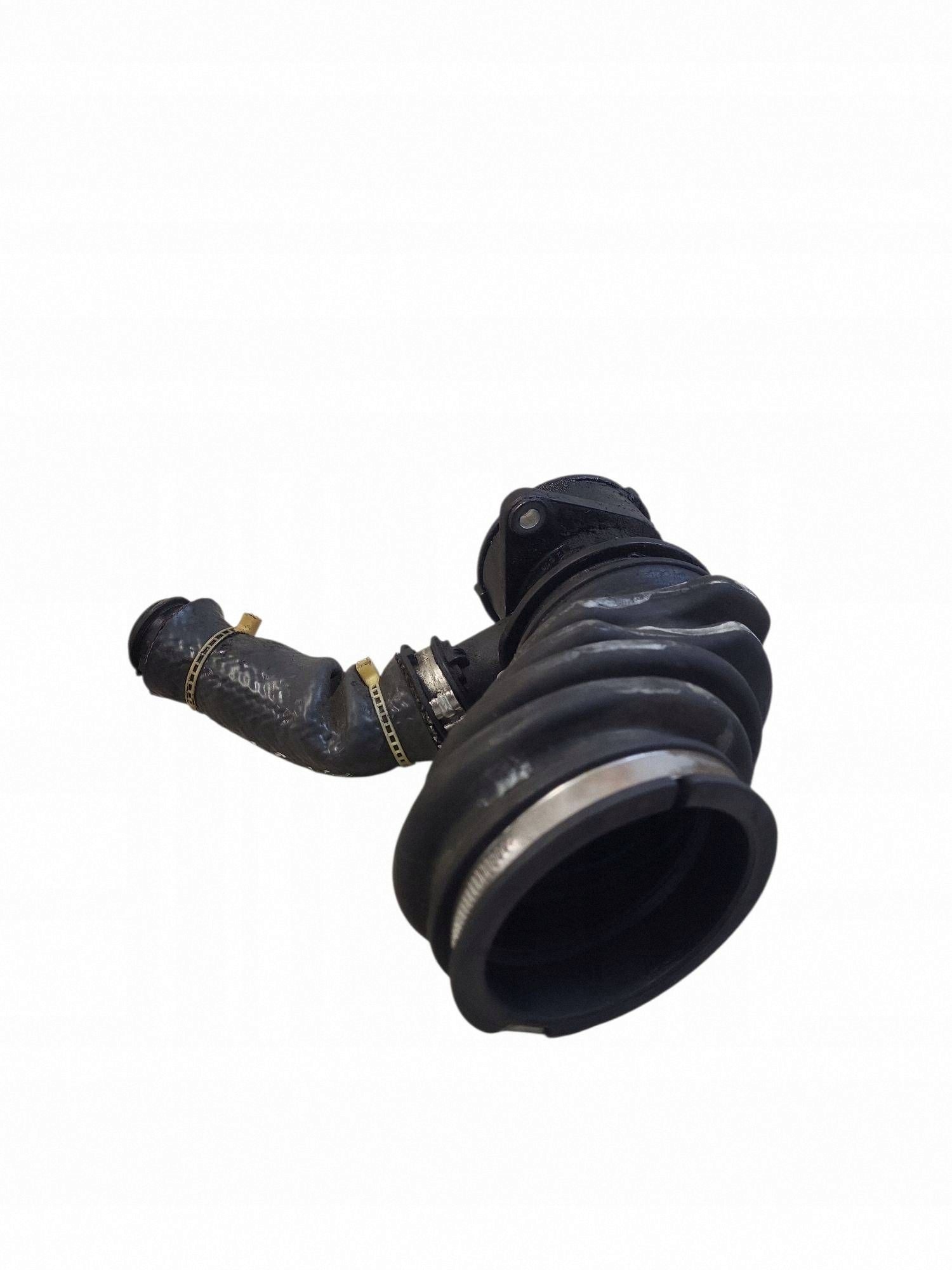 2013 Volvo V40 Turbo Intake Pipe AV616C784AE image 3