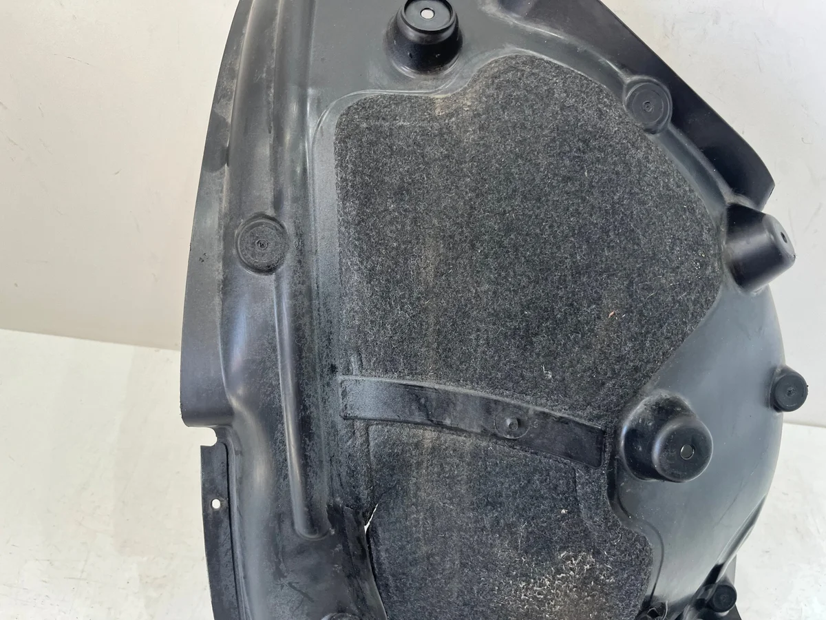 BMW 5 G60 G61 Passage de roue gauche image 3