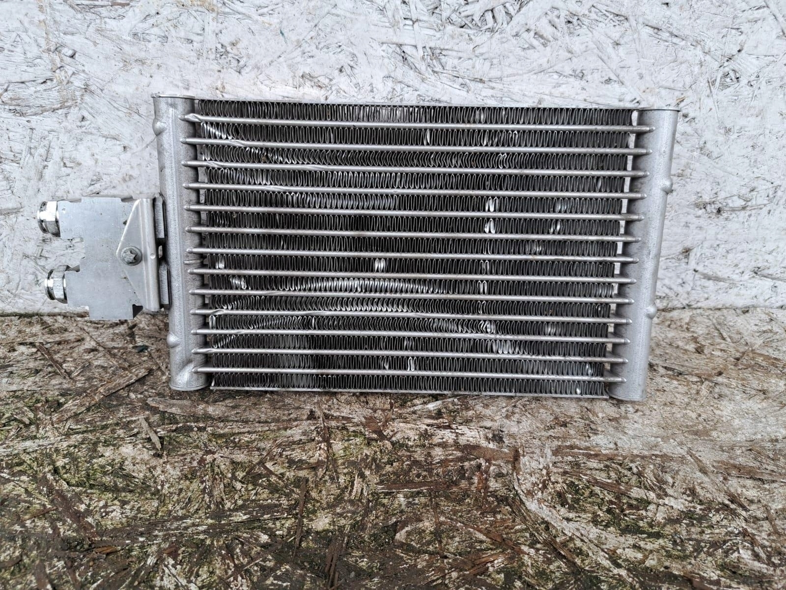 Refroidisseur d'huile Mercedes 2115000200 image 3