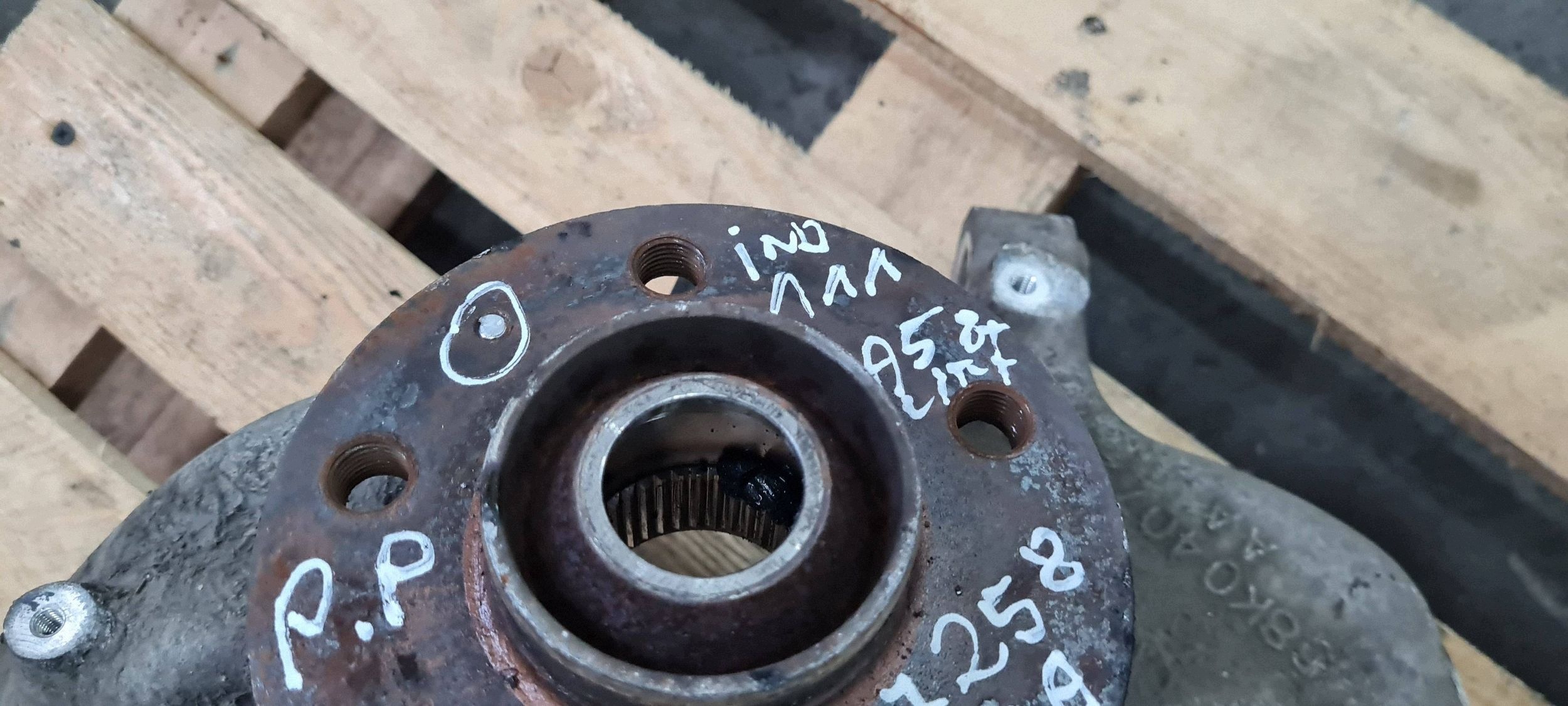 Audi 4G0407254 A Pivot de fusée, suspension image 5
