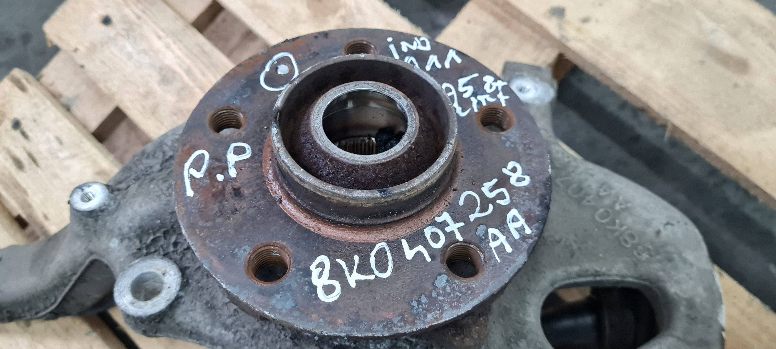 Audi 4G0407254 A Pivot de fusée, suspension image 6