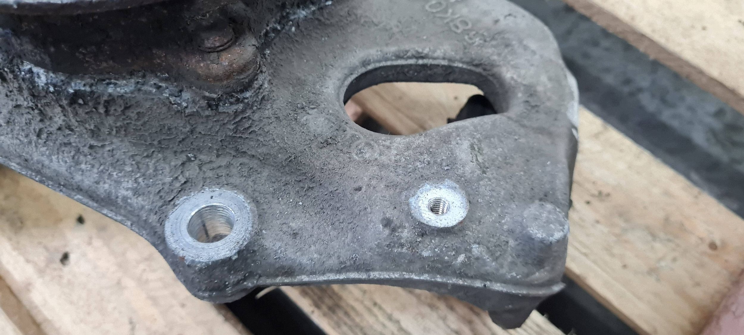 Audi 4G0407254 A Pivot de fusée, suspension image 9