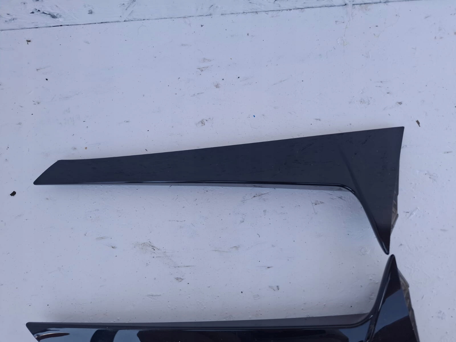 Spoiler hayon VW Golf VIII 5H9827939A image 4