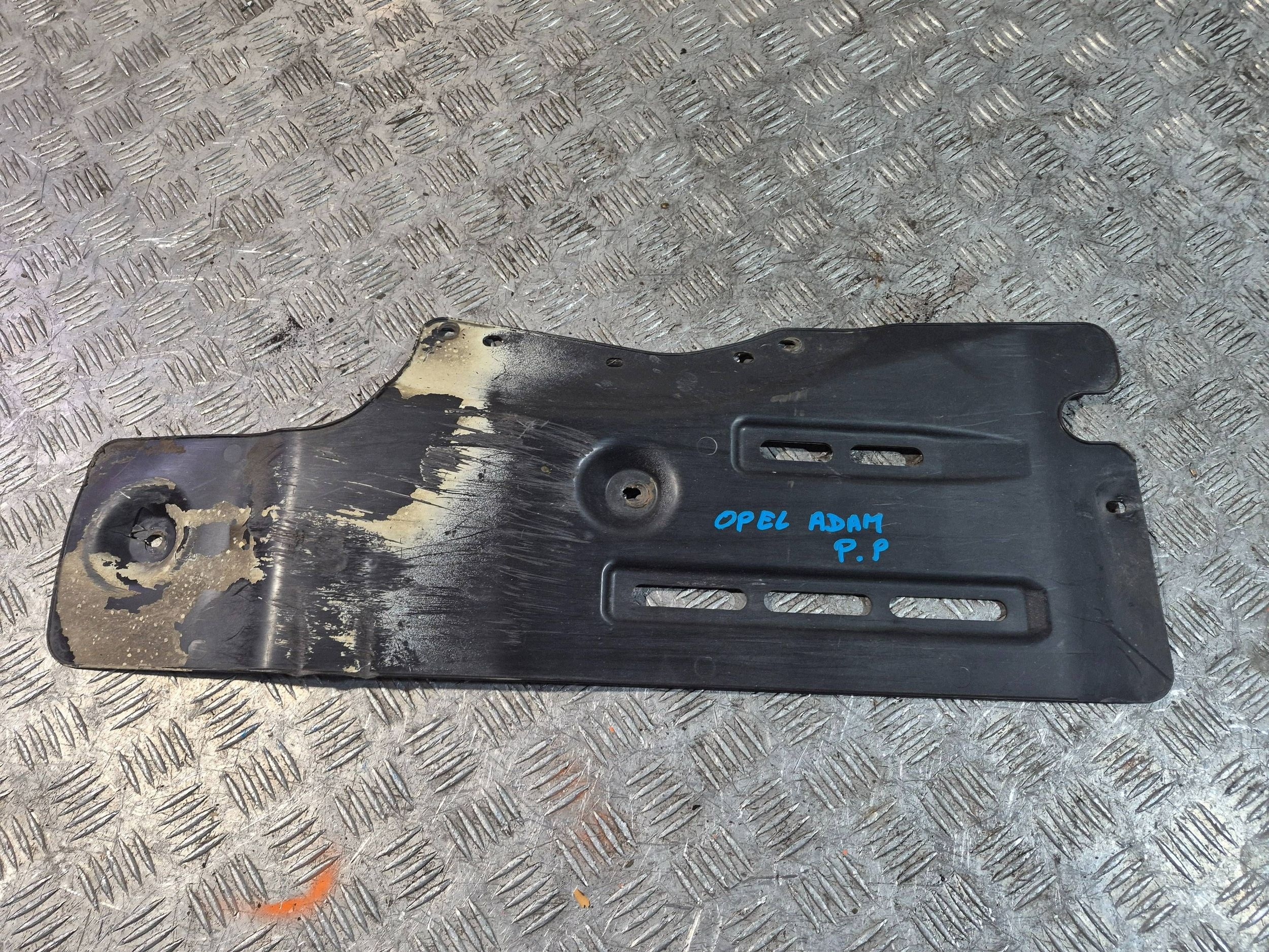 Cache moteur Opel Adam 1.2 13356731 image 2