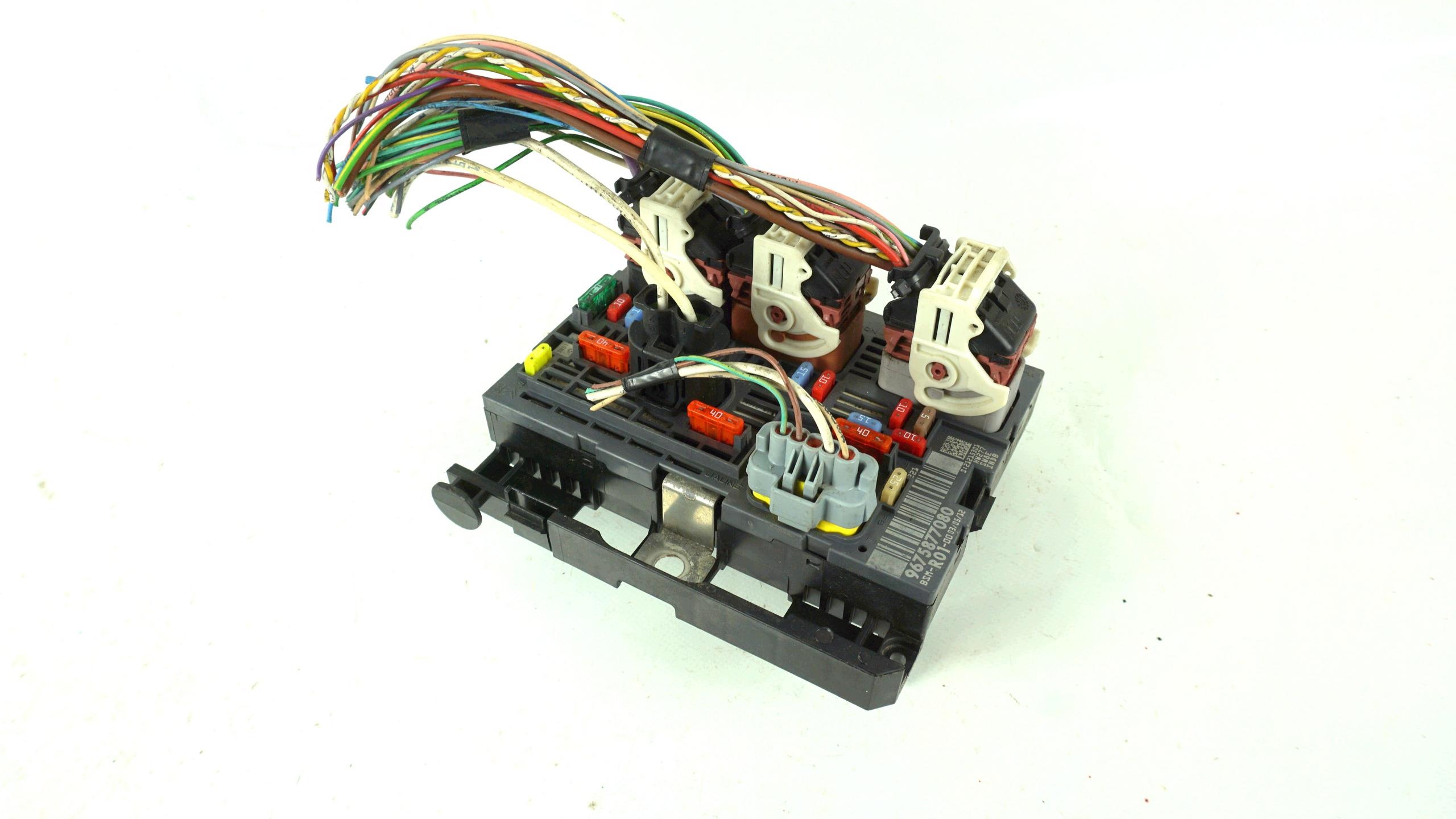 Zekeringkast BSM Citroen C4 Picasso 9675877080 image 2