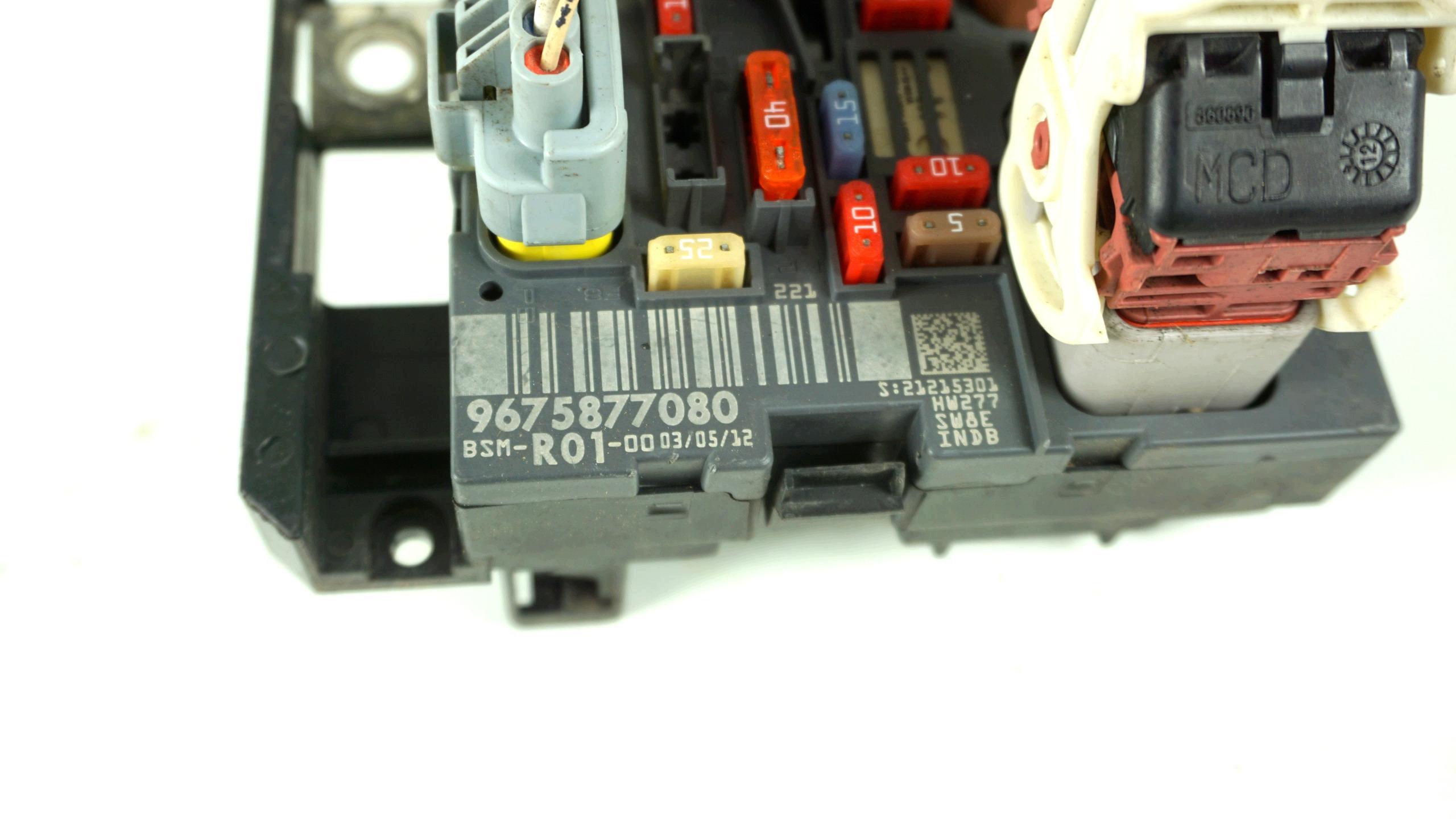 Zekeringkast BSM Citroen C4 Picasso 9675877080 image 4