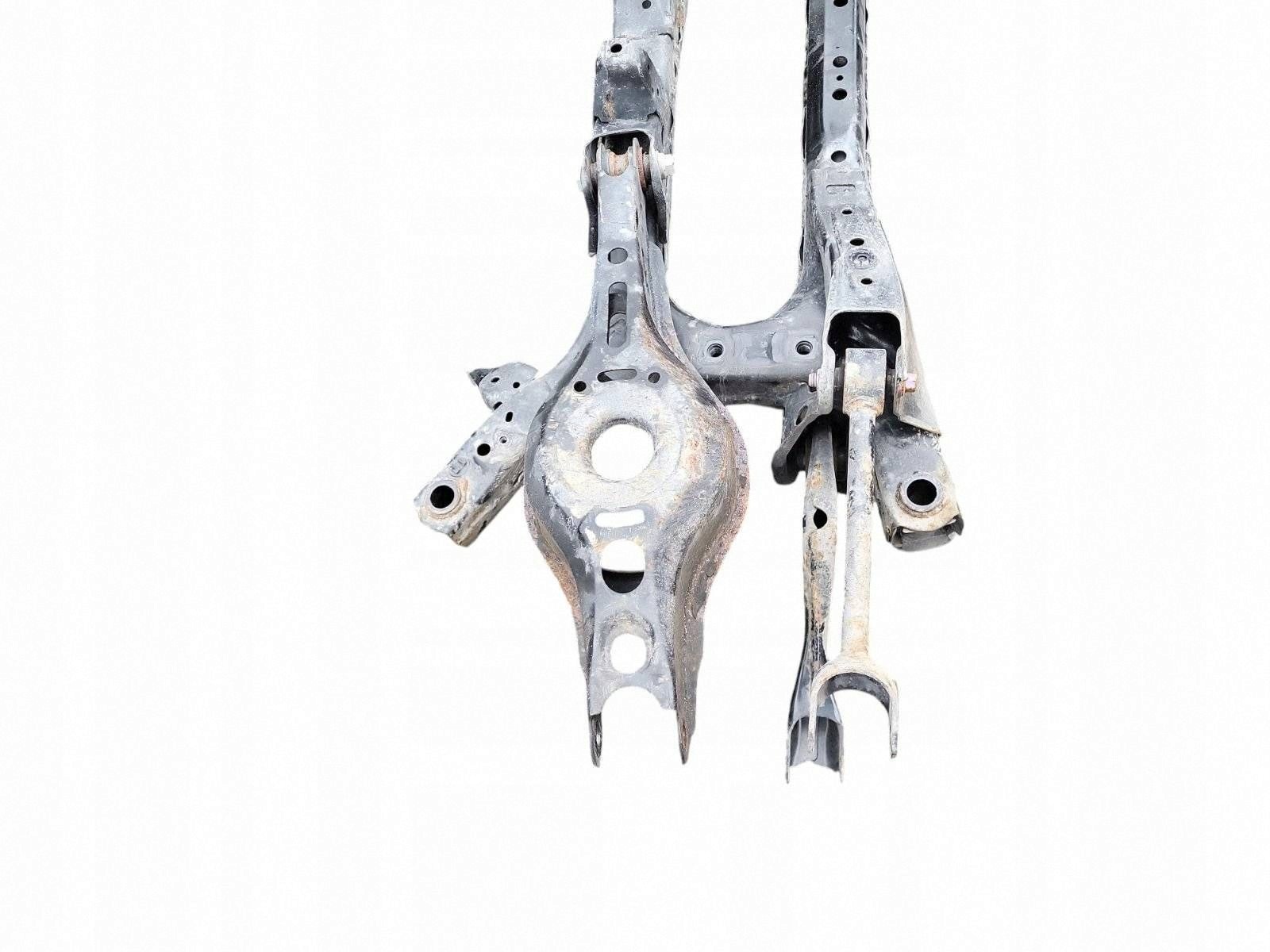 Achterste slee Toyota Prius (XW50) JUT247746 image 3