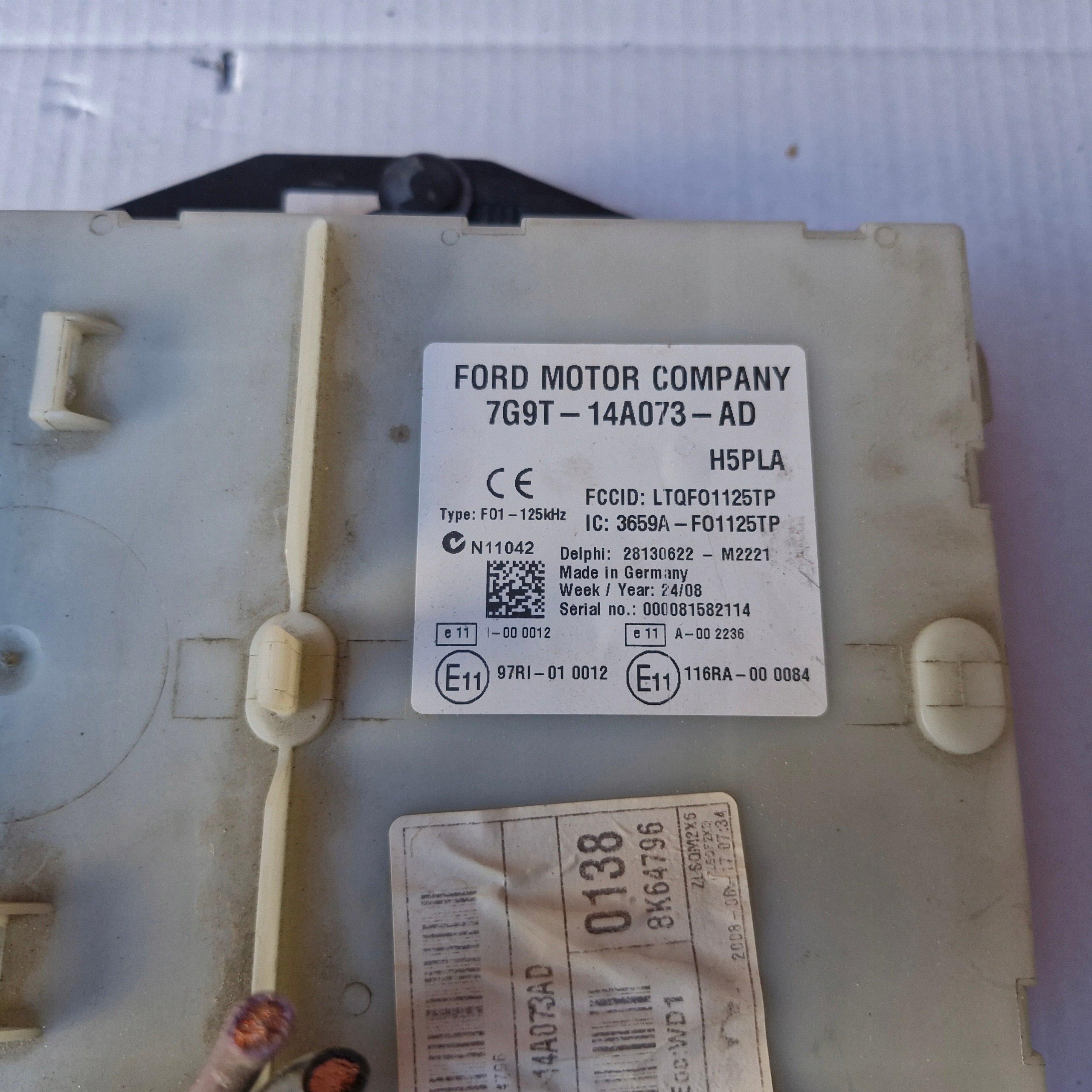 Sulakerasia Ford S-MAX I MK1 7G9T-14A073-AD