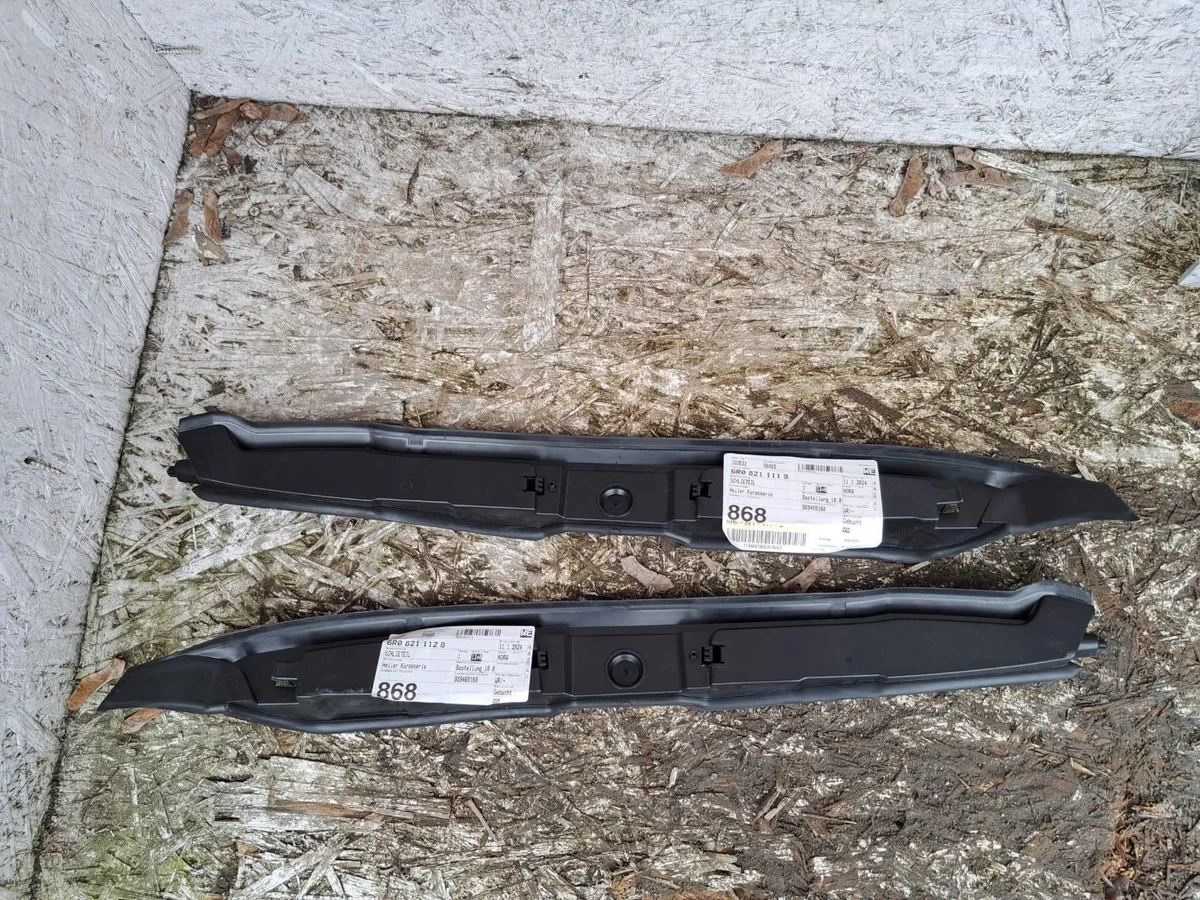 VW Polo 2009-16 Wielkuilbekleding Rechts Links