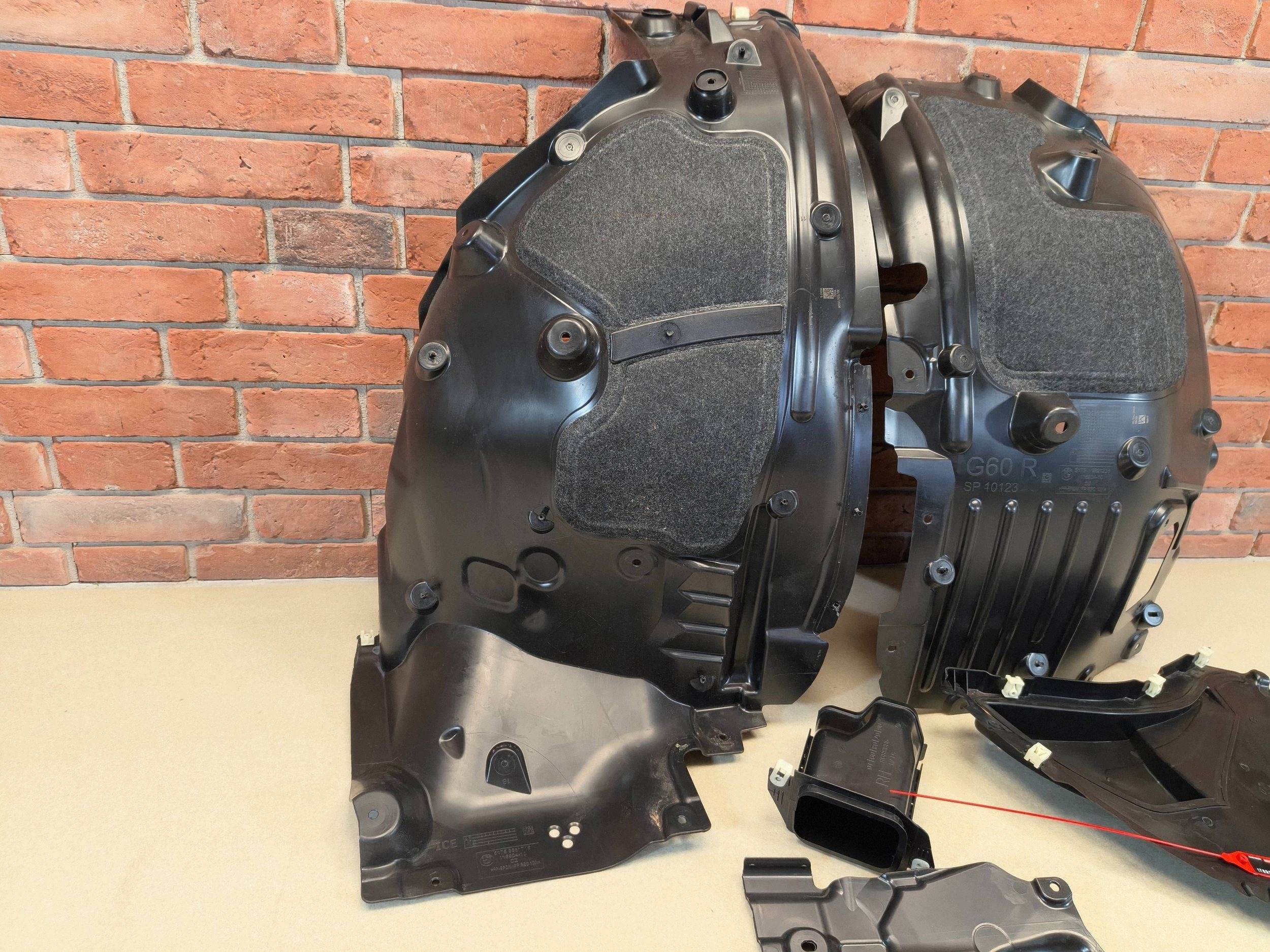 Passe-roue avant droit BMW G60 M Pack 9621236 image 9