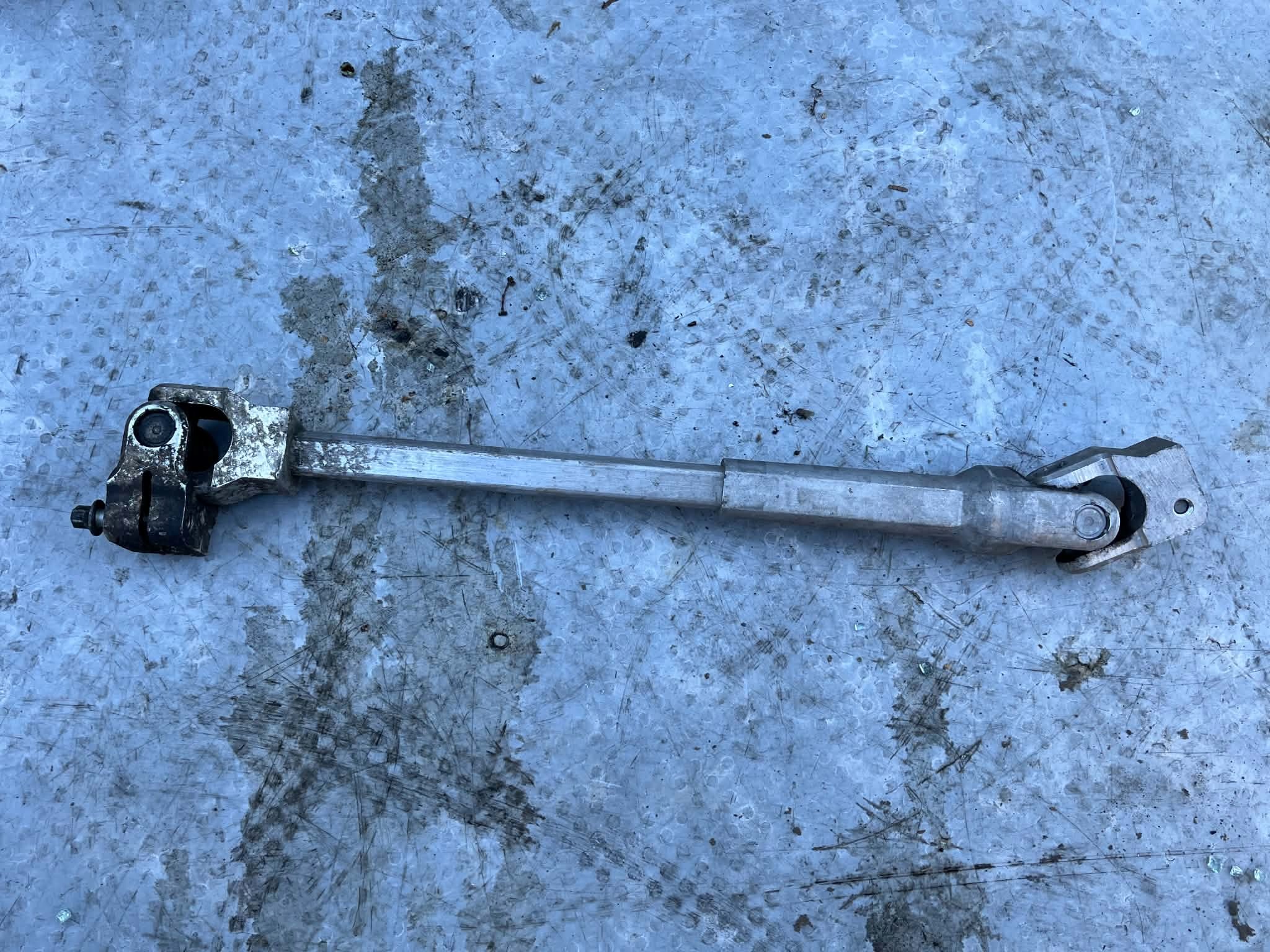 Steering Column U-Joint BMW 3/4 Series image 2