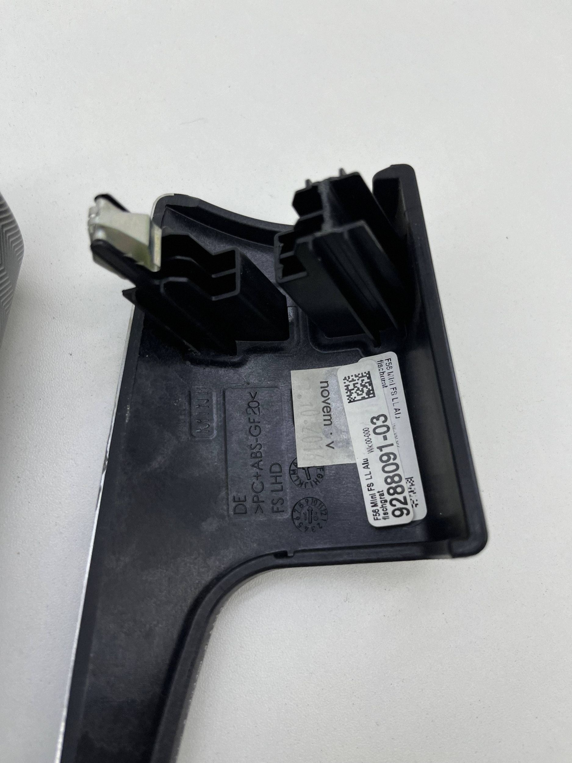 MINI F56 Moulures décoratives complètes 9288093 9288091 image 8
