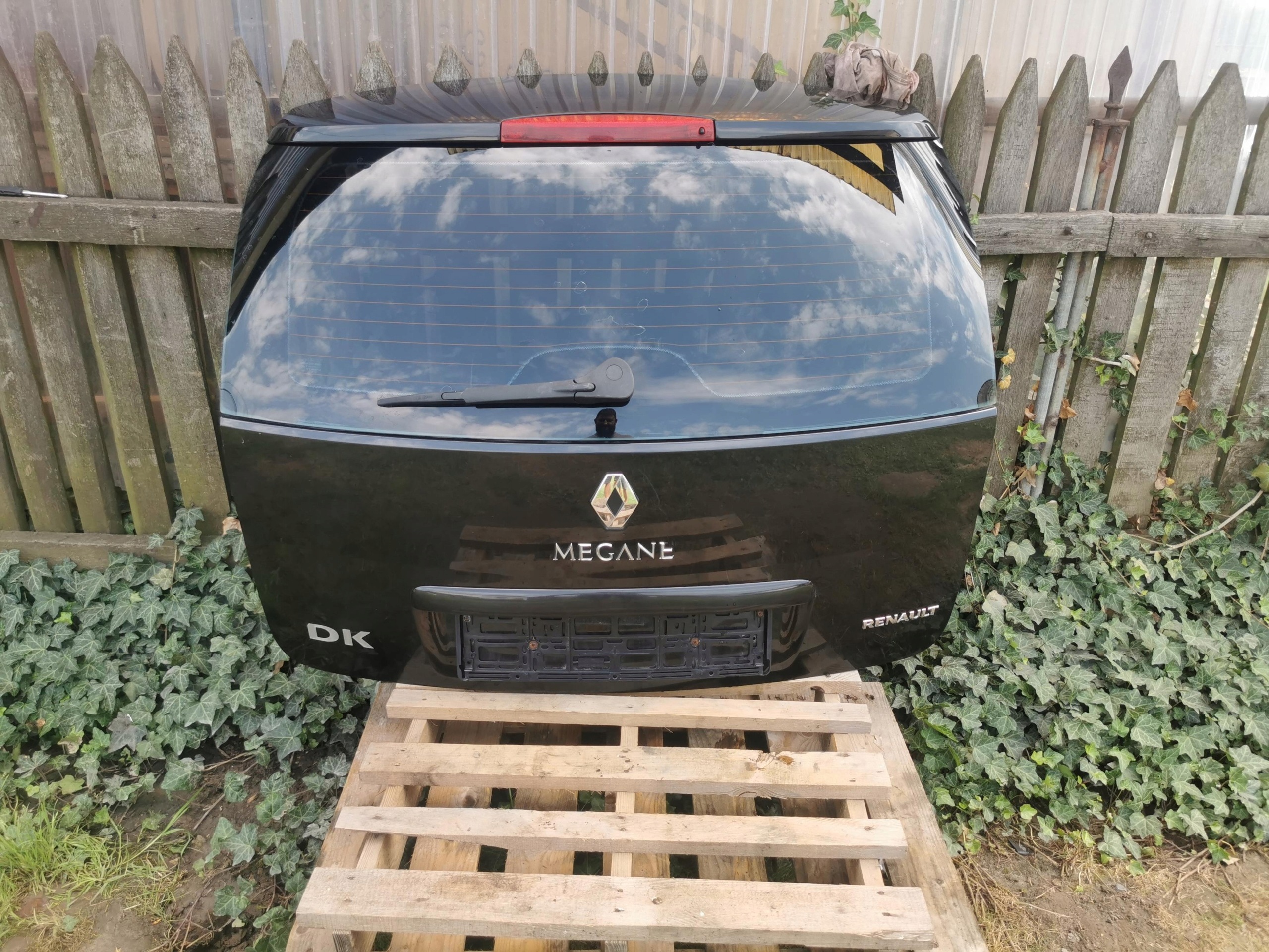Takaluukun kansi Renault Megane II Kombi