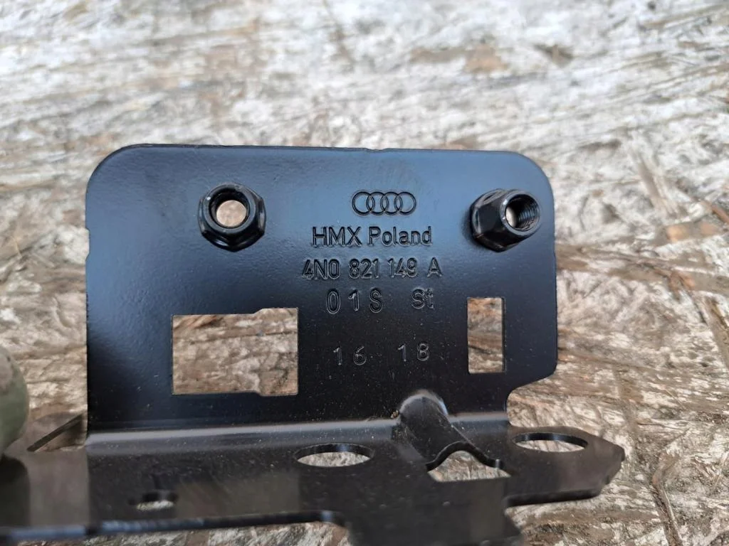 Audi A8 D5 Supports de garde-boue 4N0821132E image 5