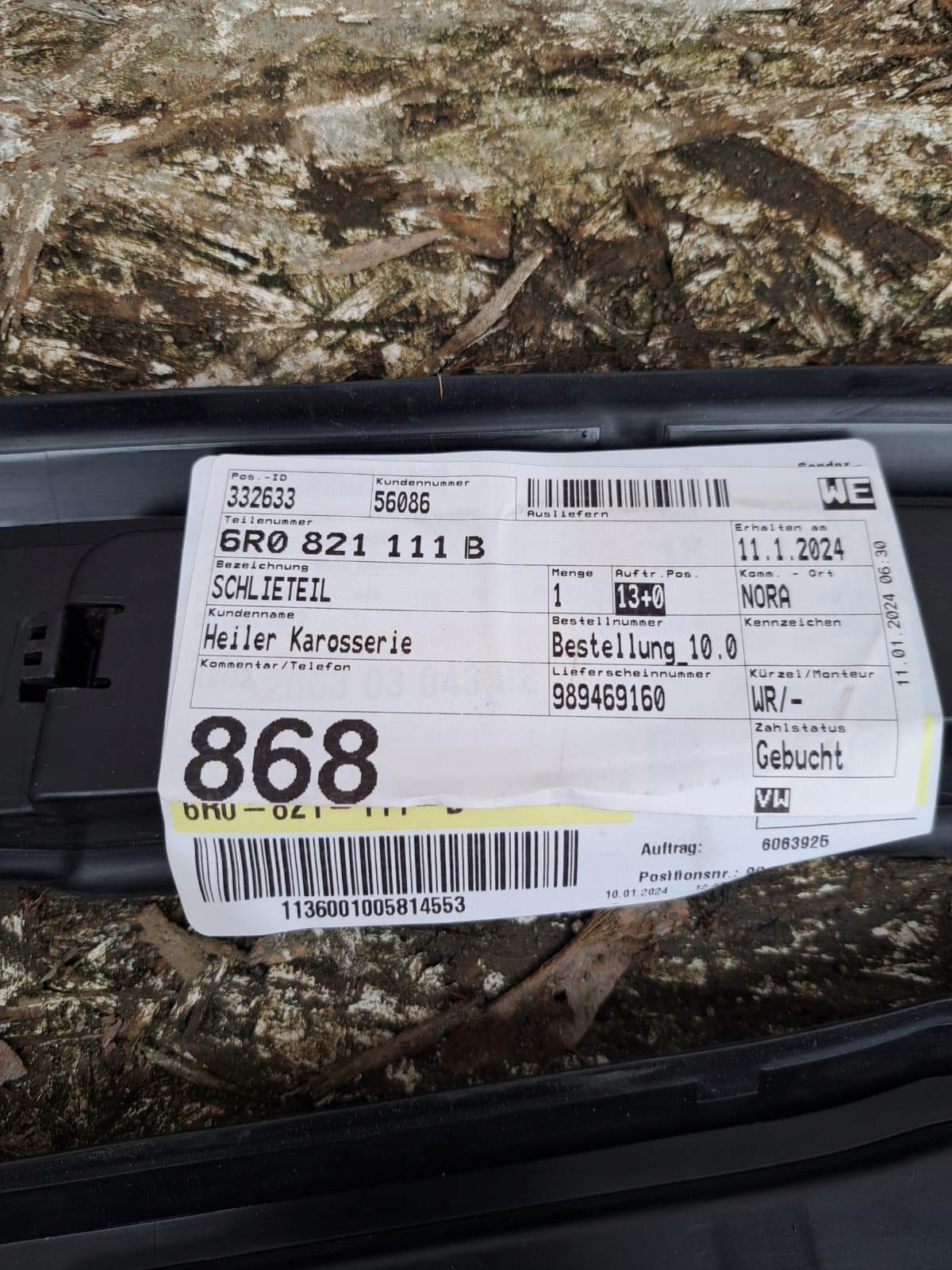 Aislamiento Paso Rueda VW Polo 6R0821111B image 3