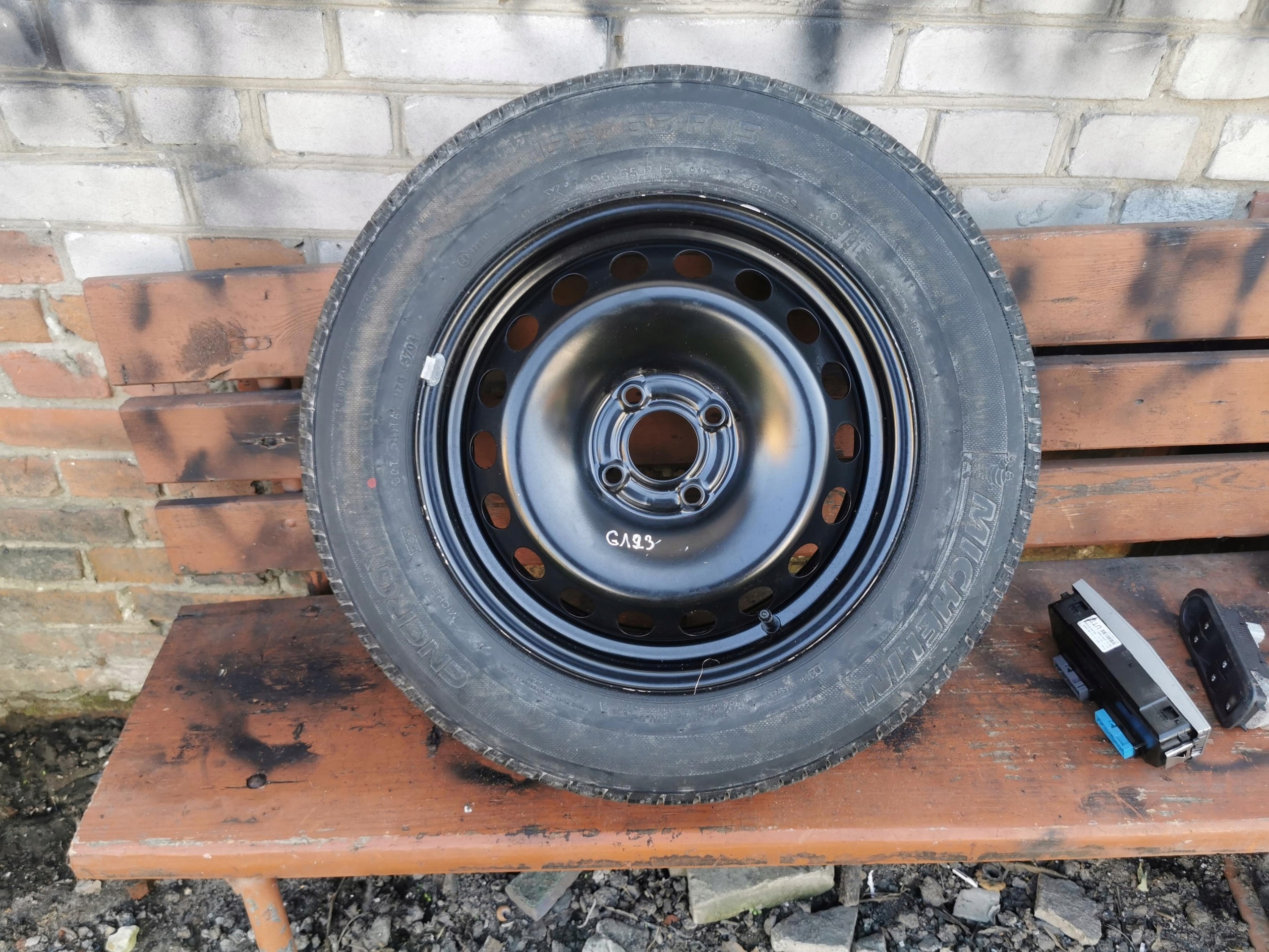 Teräsvanne R15 4x100 ET43 OC60 6Jx15H2 Renault