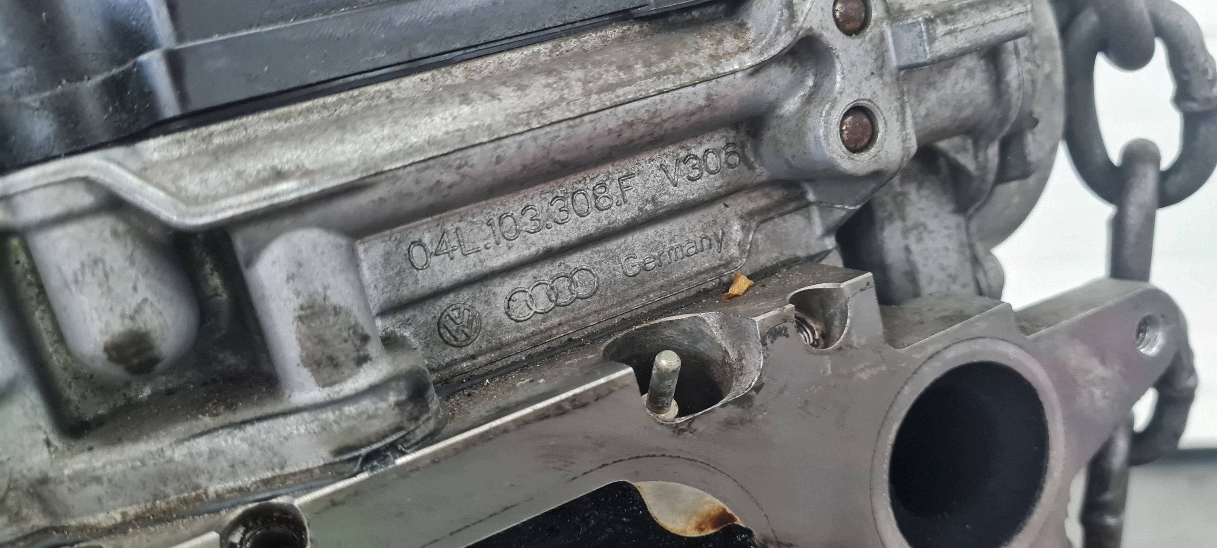 Audi A5 8T 2.0 TDI CNH Motor 04L100091A image 9