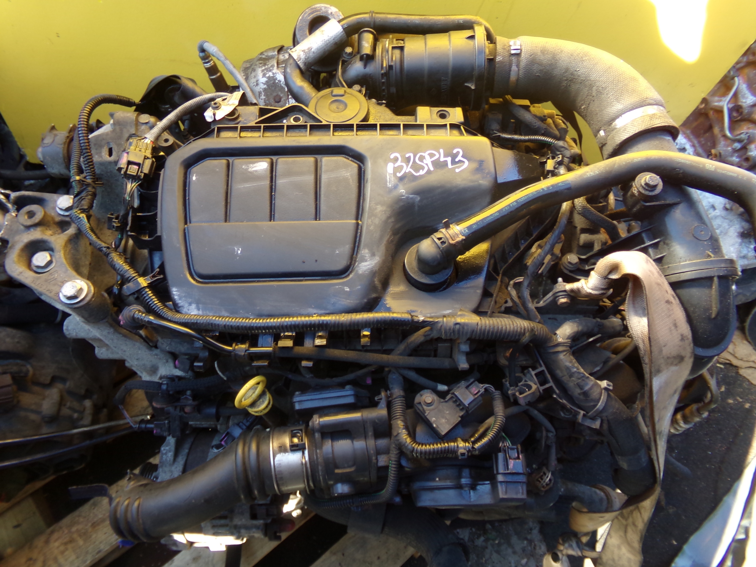 Moteur R9M413 Opel Vivaro Trafic 1.6 DCI 120CV