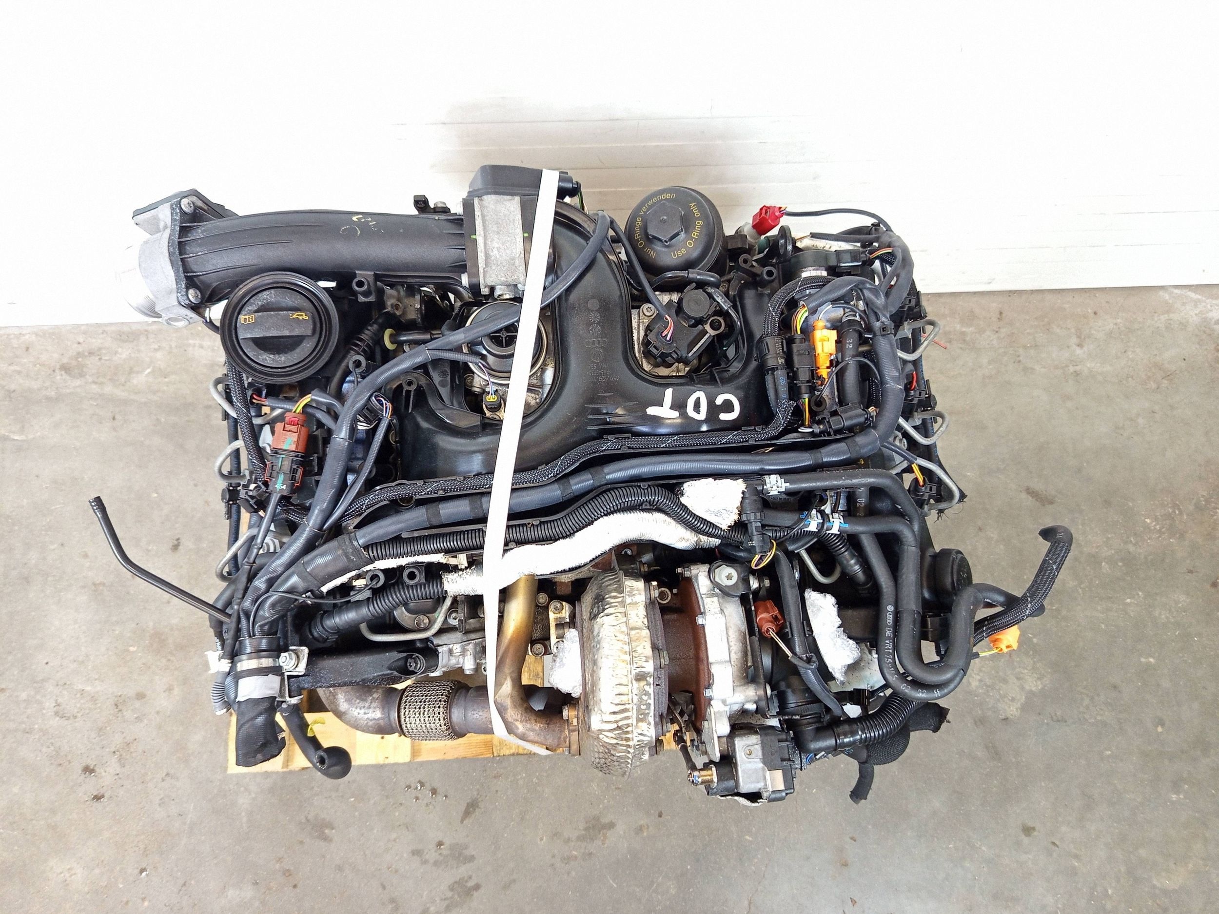 Moteur Audi A8 D4 3.0 TDI CDTA image 6